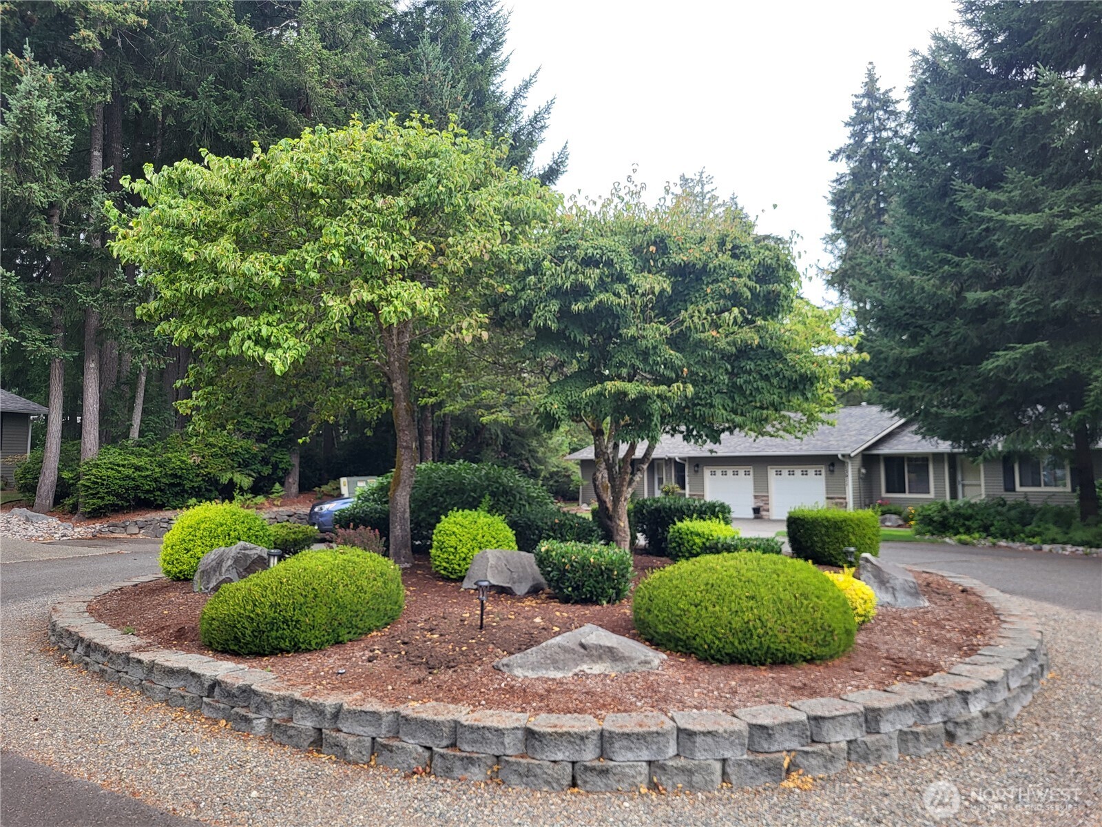 13912 37th Street Ct Property Photo 3