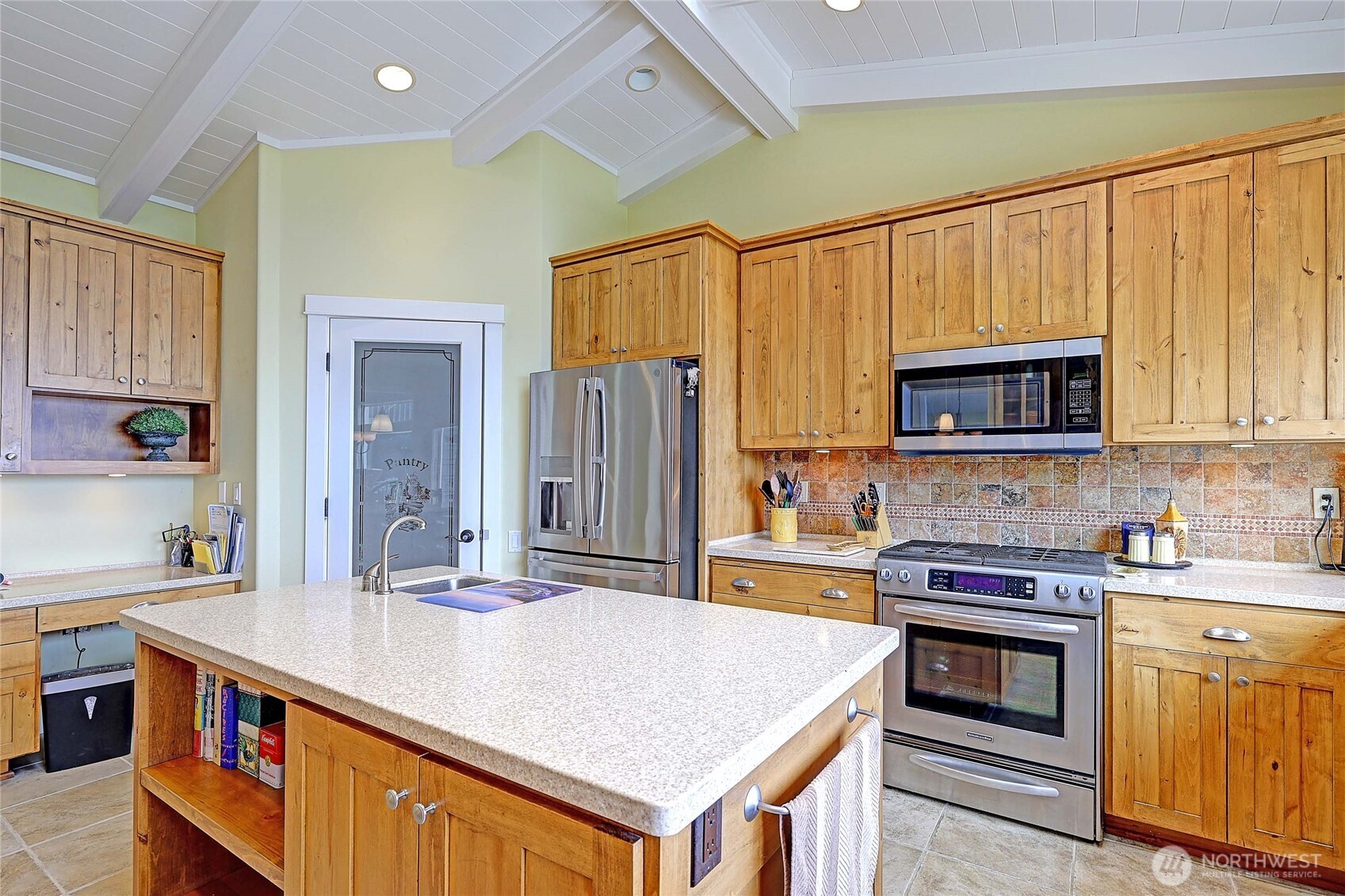 1105 Morgan Way Property Photo 24