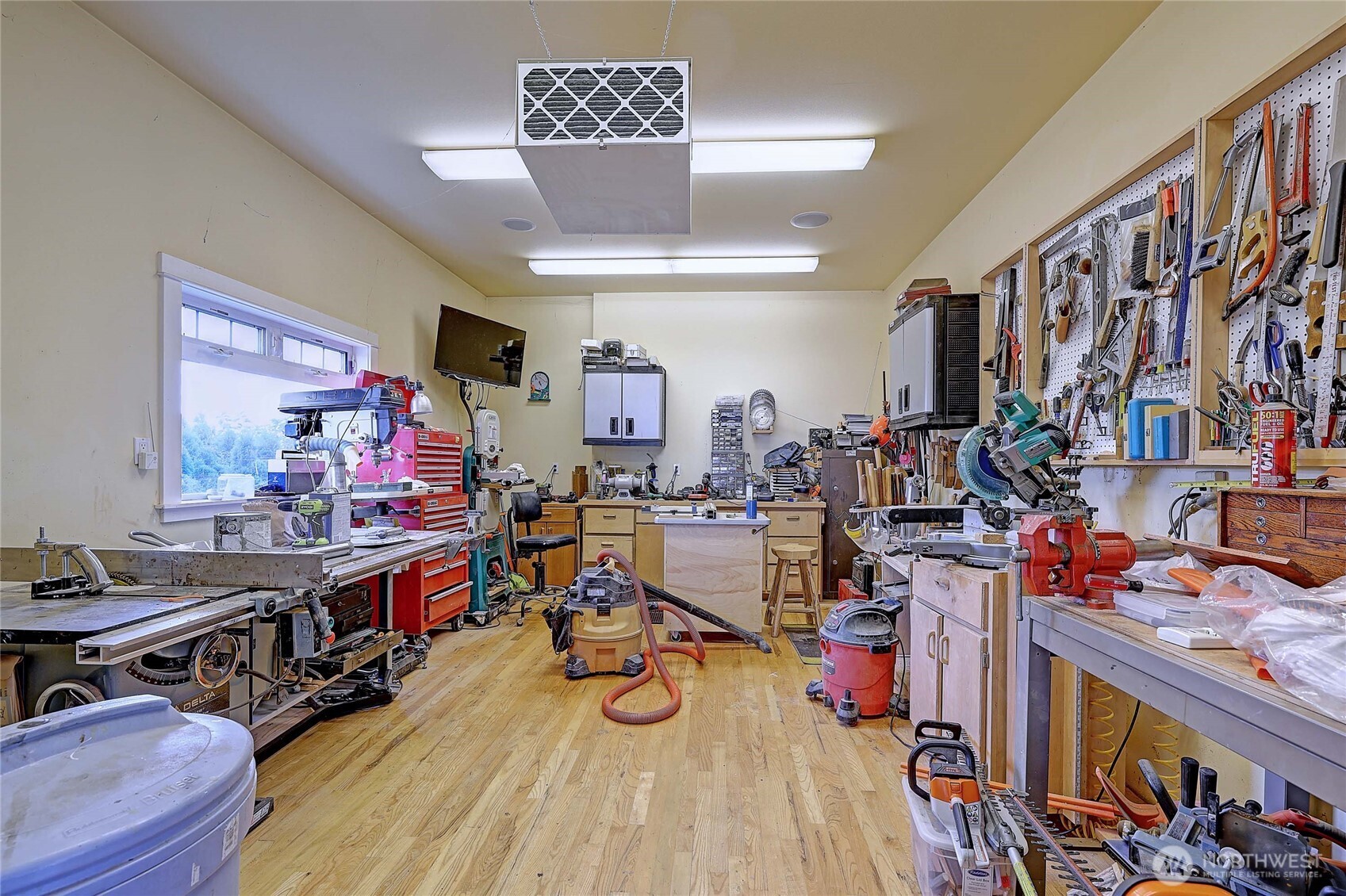 1105 Morgan Way Property Photo 39