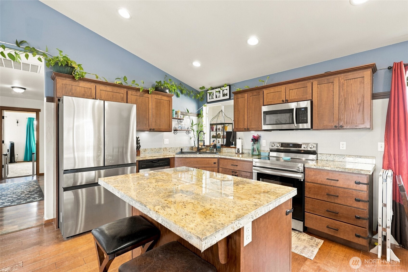 109 E Pioneer Street Property Photo 12