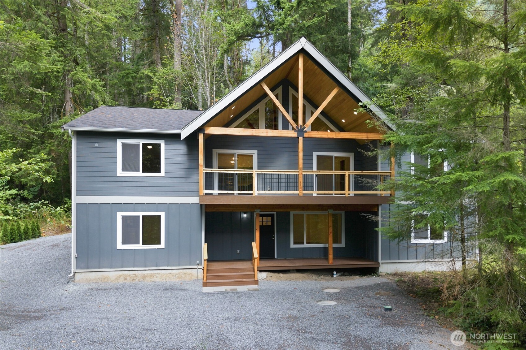 31715 Mount Tahoma Canyon Rd E Property Photo 1
