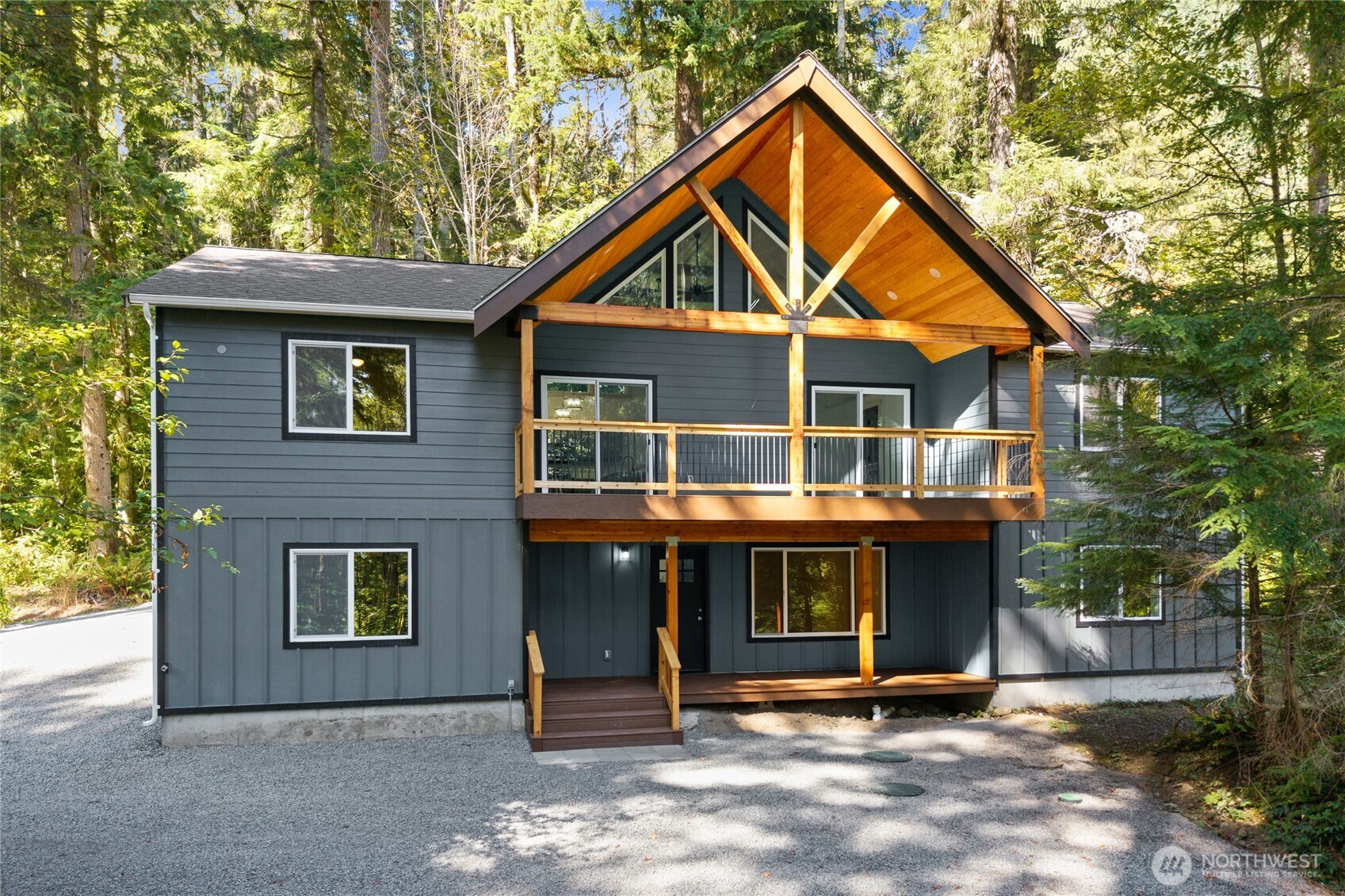 31715 Mount Tahoma Canyon Rd E Property Photo 1