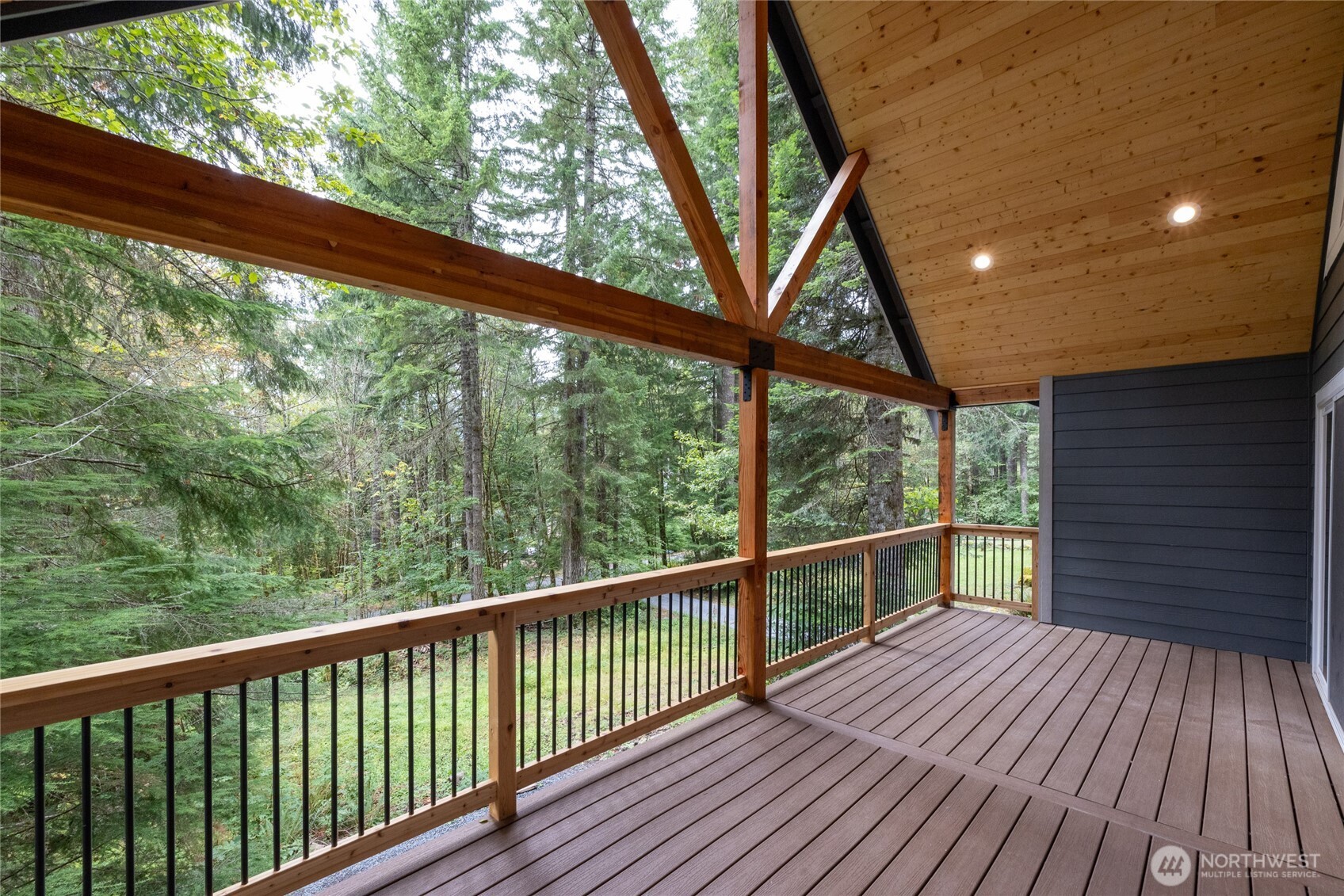 31715 Mount Tahoma Canyon Rd E Property Photo 14