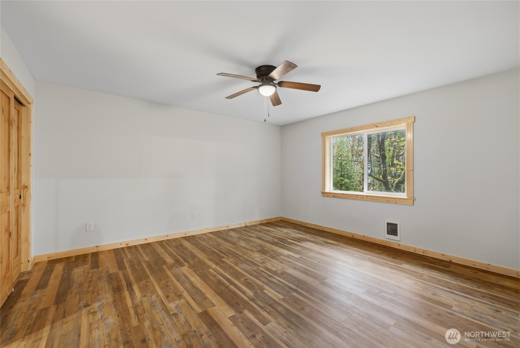 31715 Mount Tahoma Canyon Rd E Property Photo 15