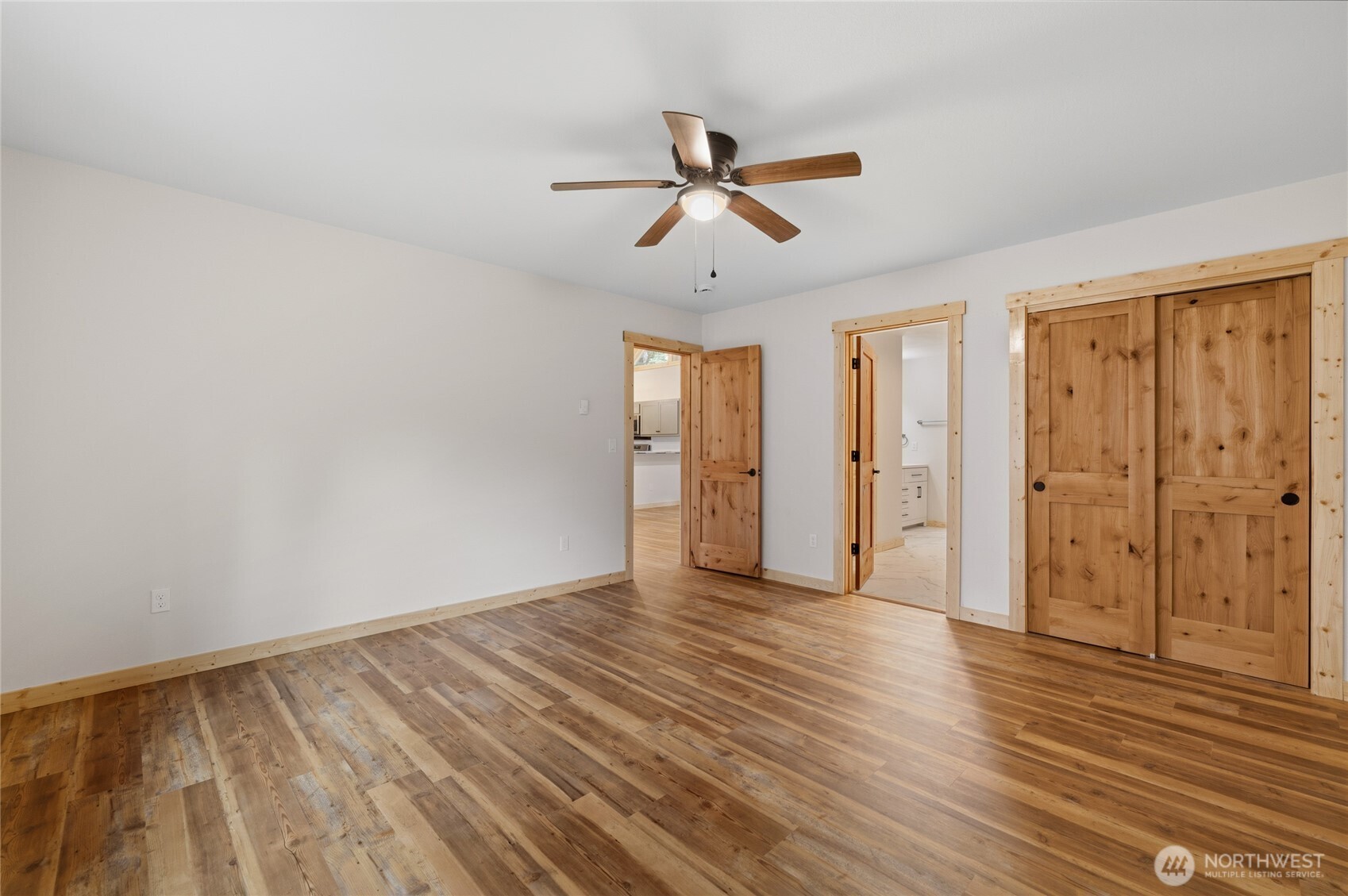 31715 Mount Tahoma Canyon Rd E Property Photo 16