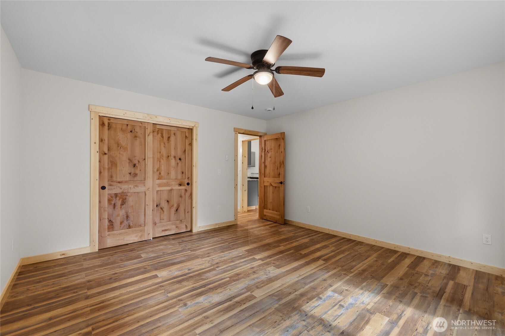 31715 Mount Tahoma Canyon Rd E Property Photo 23