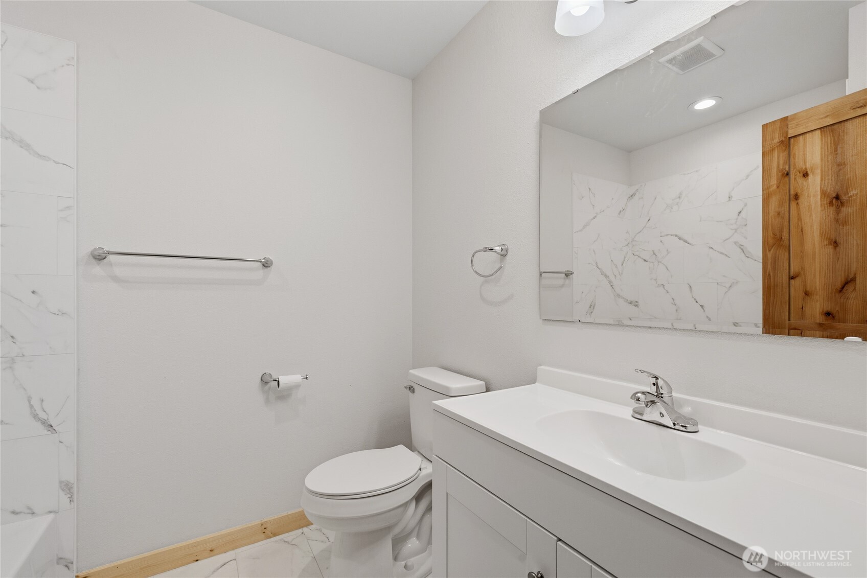 31715 Mount Tahoma Canyon Rd E Property Photo 24