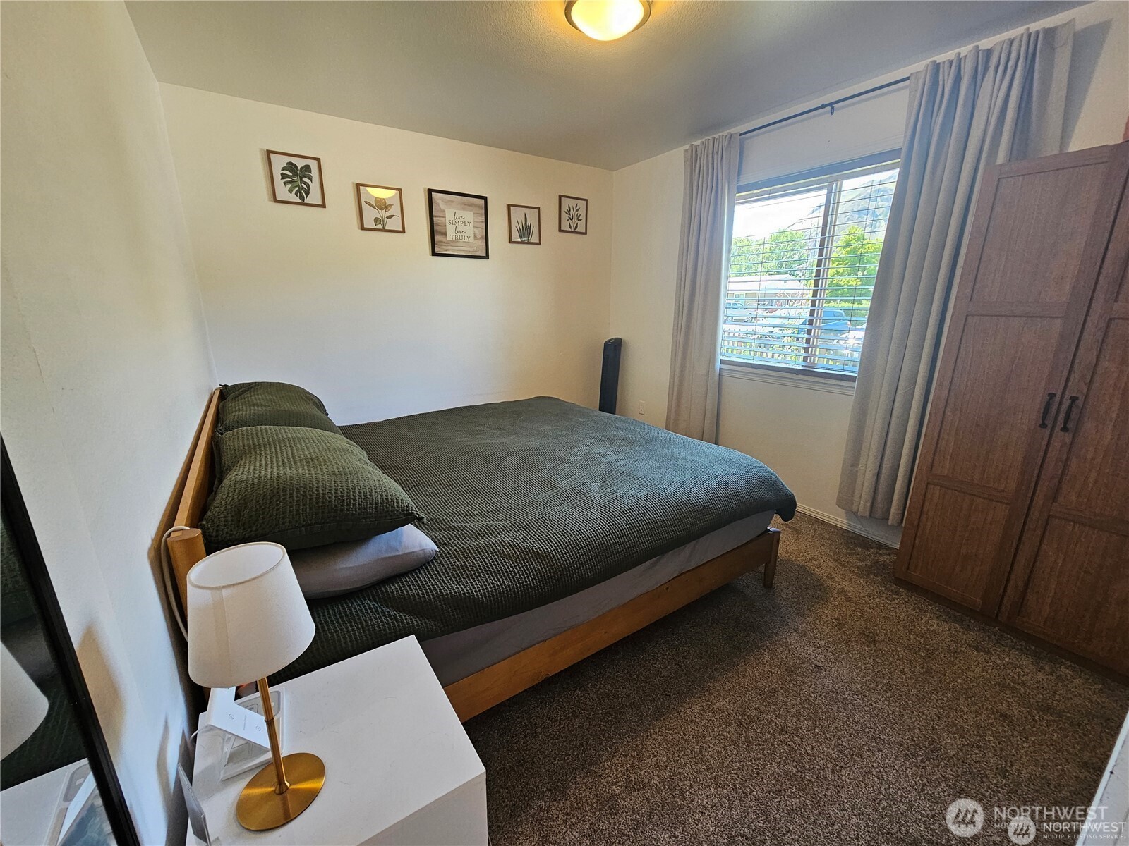 315 Juniper Street Property Photo 24