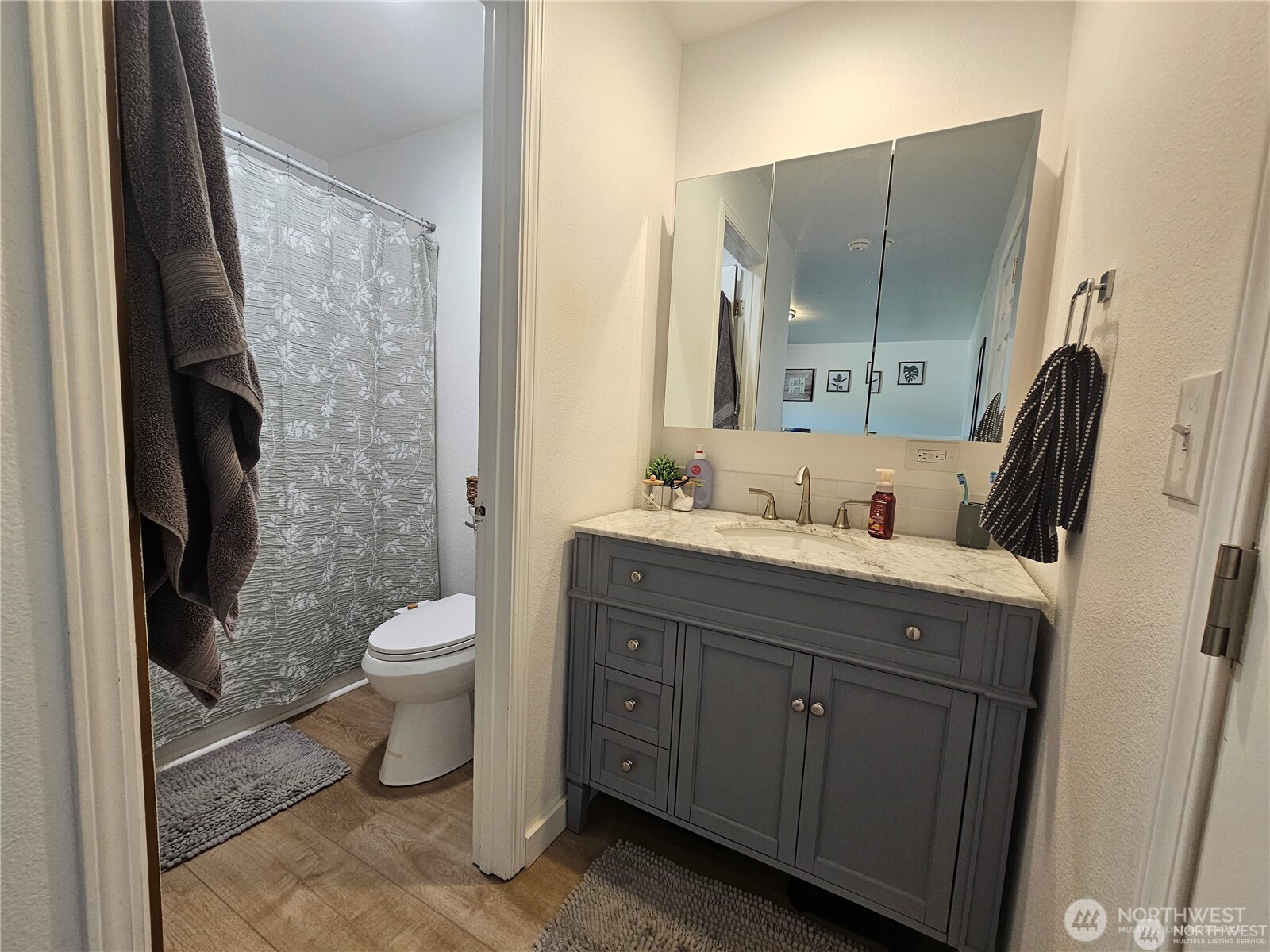 315 Juniper Street Property Photo 27