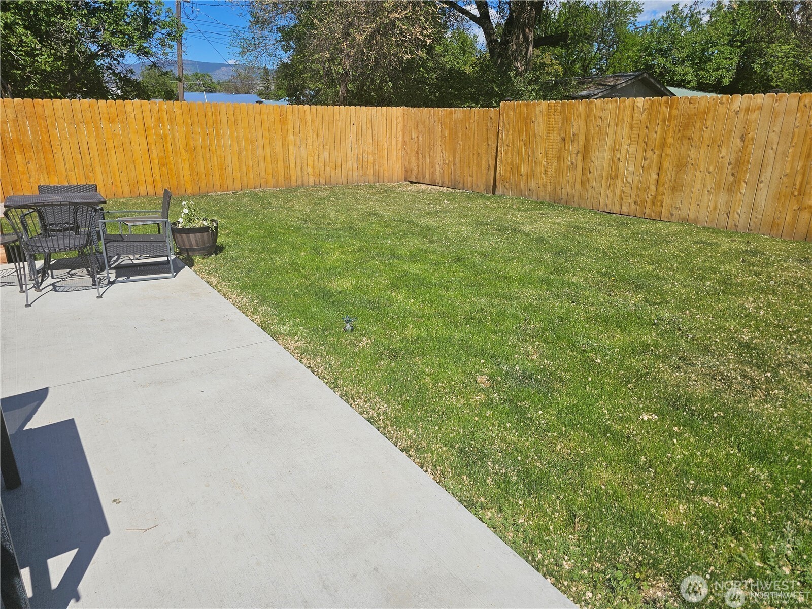 315 Juniper Street Property Photo 32