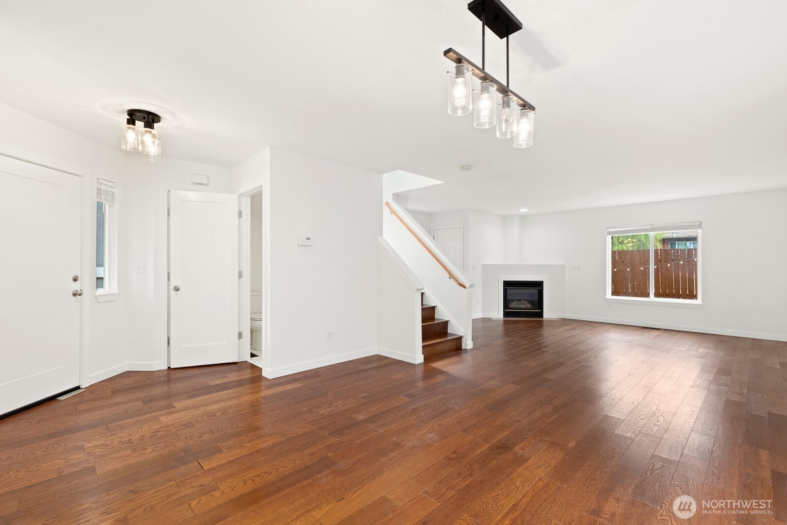 2428 Ne 13th Street Property Photo 4