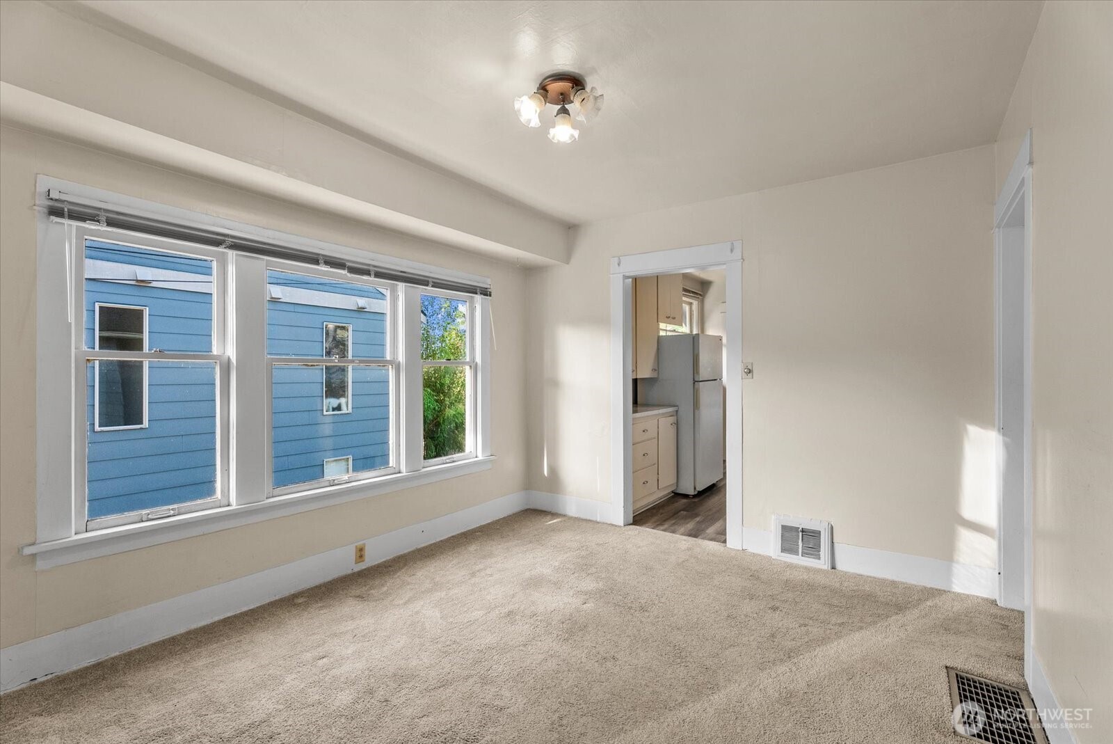 6533 5th Avenue Property Photo 8