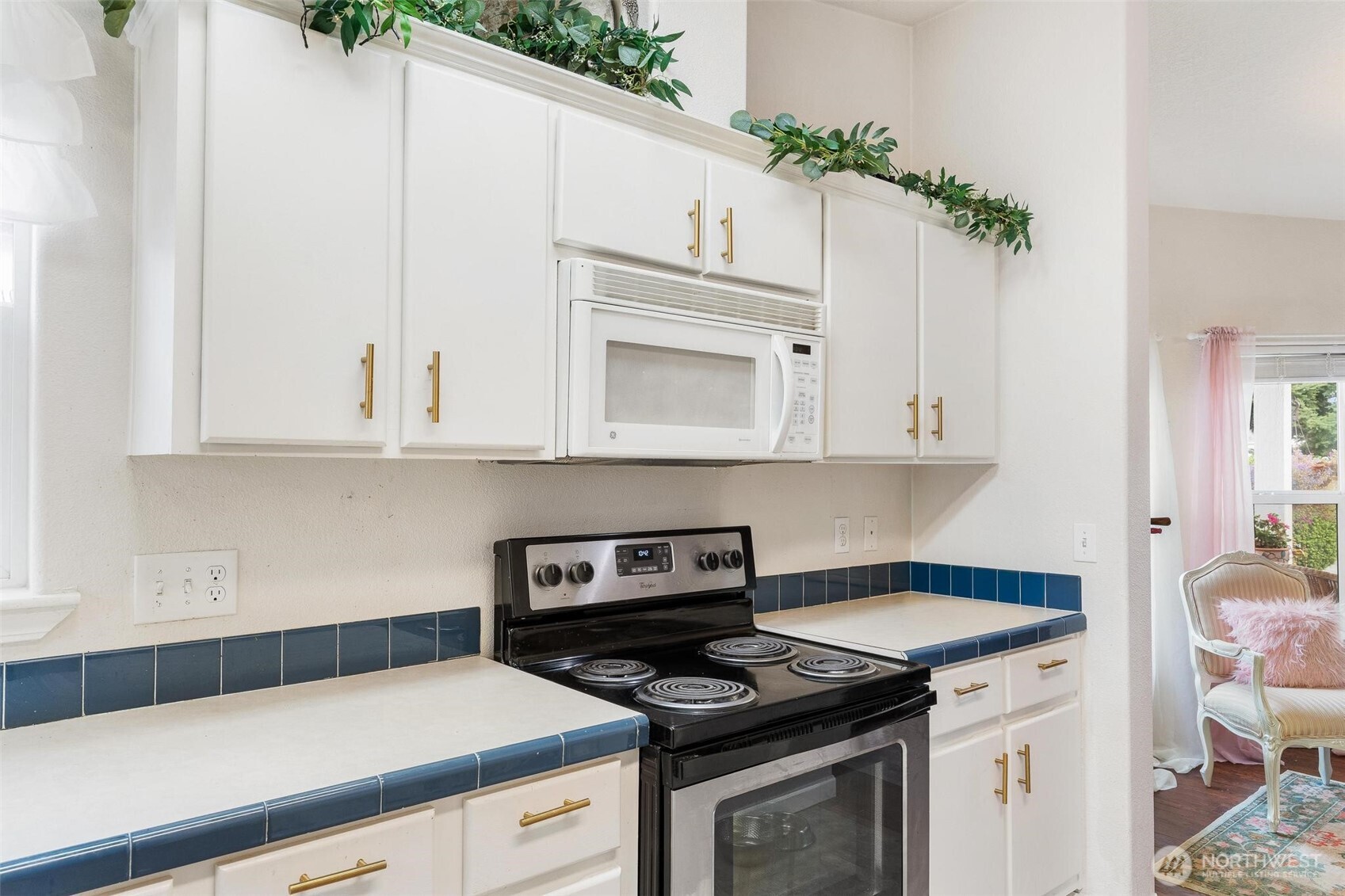 17708 21st Avenue Property Photo 13