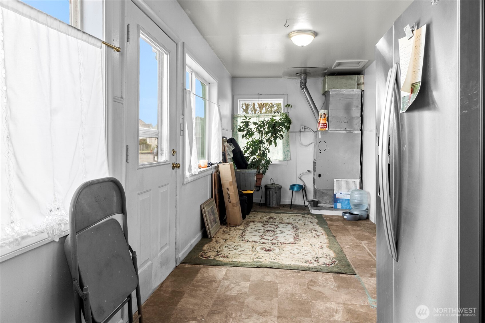 409 E Alder Avenue Property Photo 18