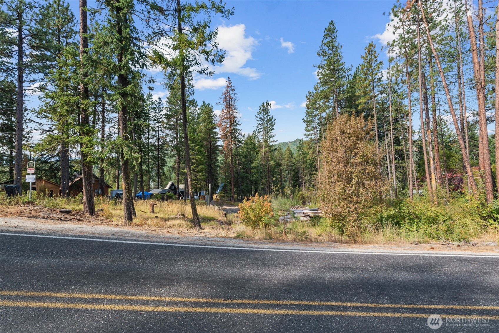25711 Bridle Lane Property Photo 10