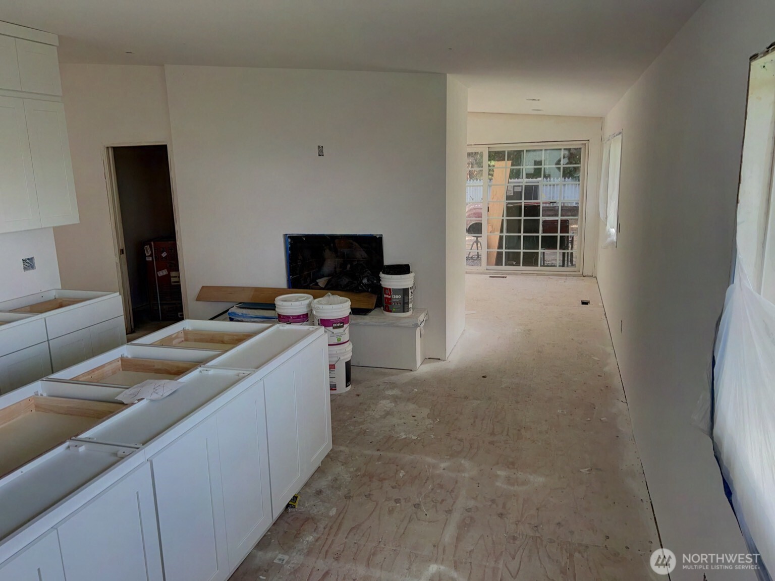 1701 92nd Avenue Property Photo 5