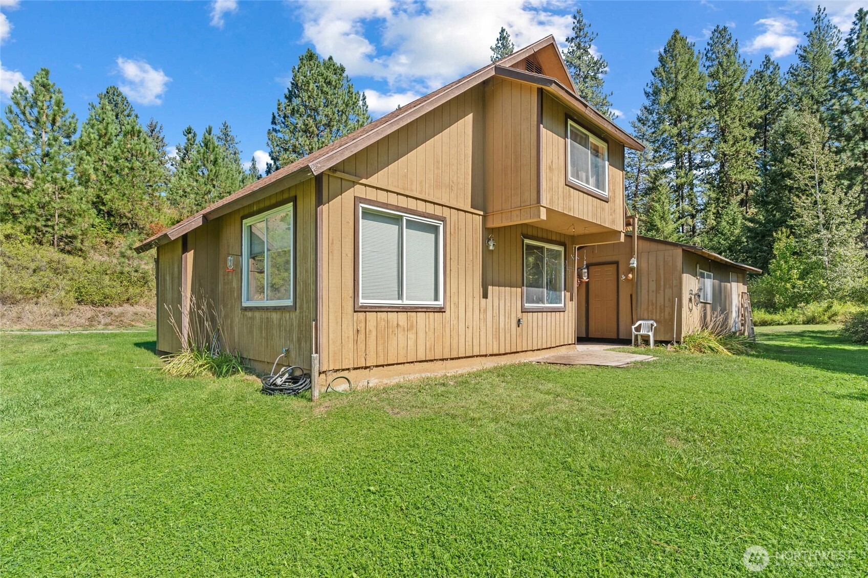 1043 Old Highway 12 Mile Road Property Photo 4
