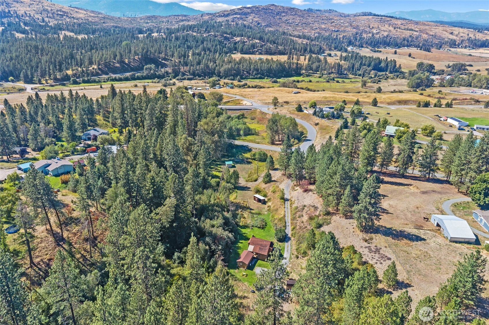 1043 Old Highway 12 Mile Road Property Photo 37