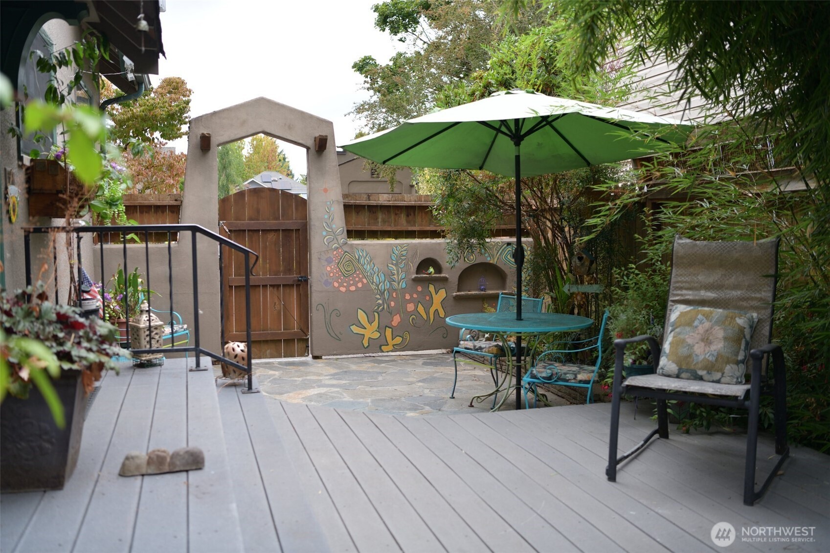 2733 Fir Street Property Photo 22
