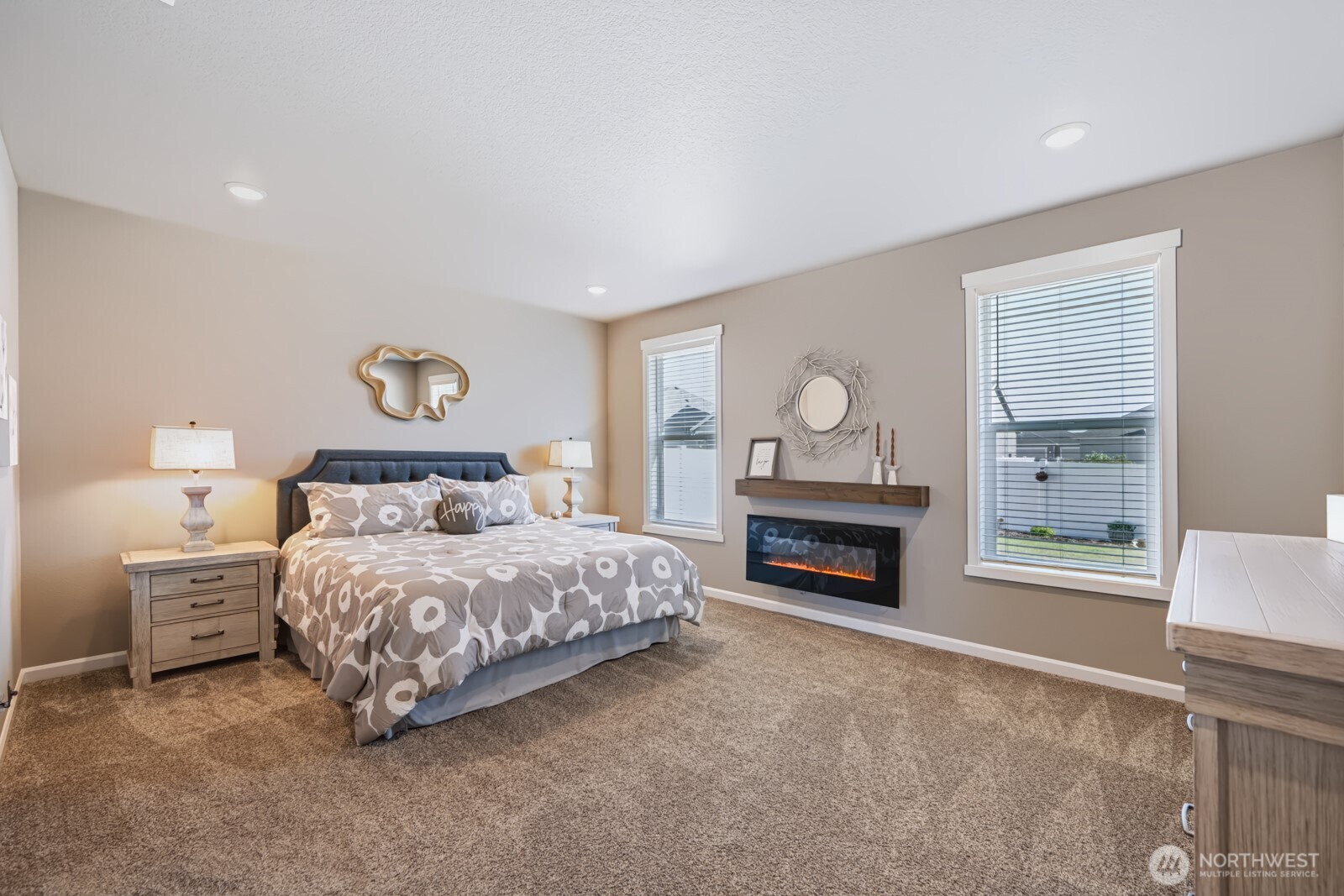 4713 W Thrush Street Property Photo 16
