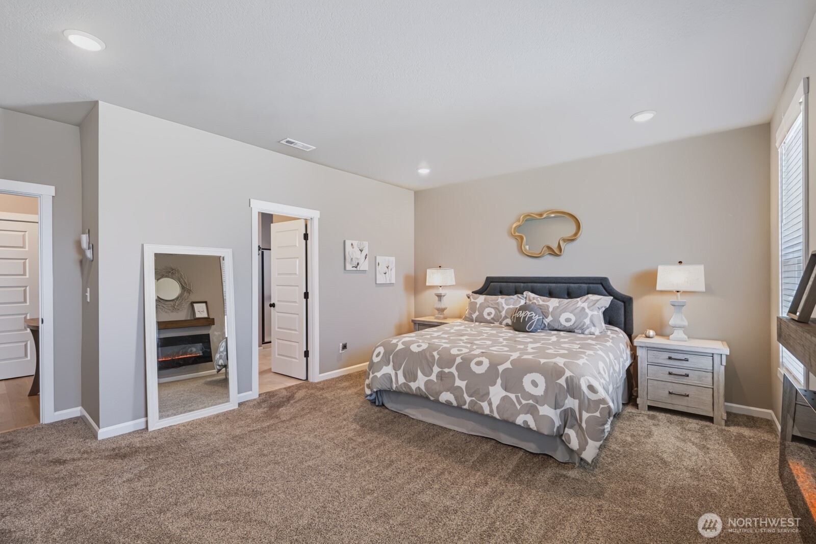 4713 W Thrush Street Property Photo 17