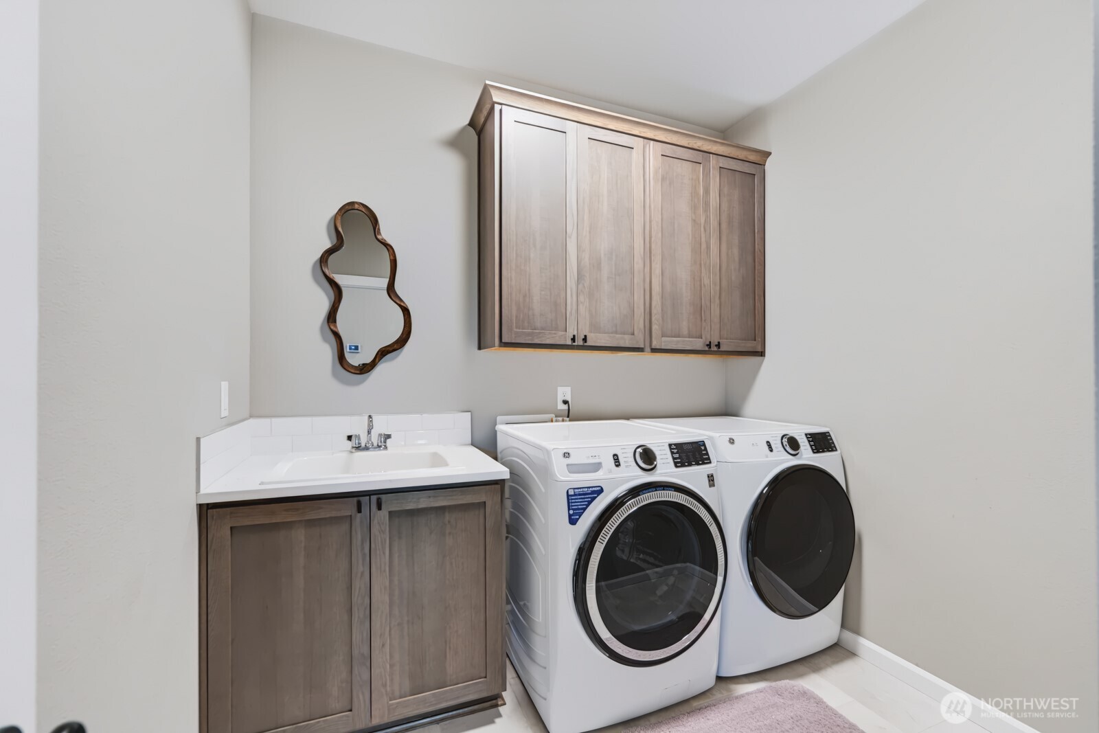 4713 W Thrush Street Property Photo 23