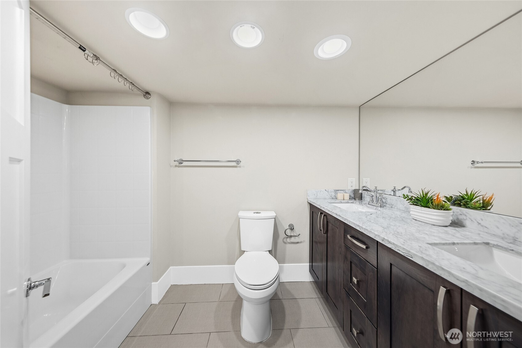 7526 Roosevelt Way Property Photo 23