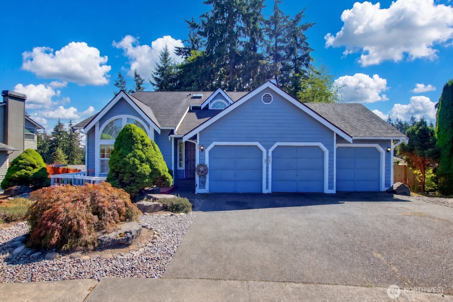2023 S 302nd Place Property Photo 1