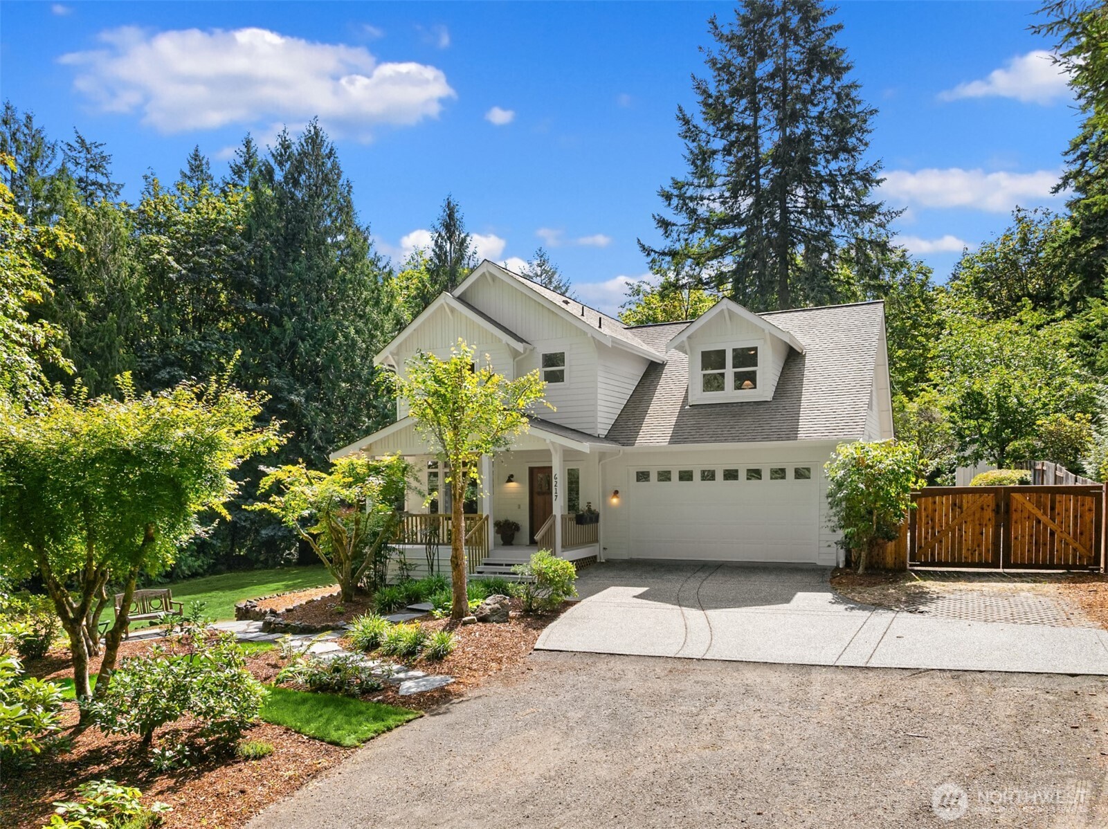 6217 Ne Tolo Road Property Photo 2