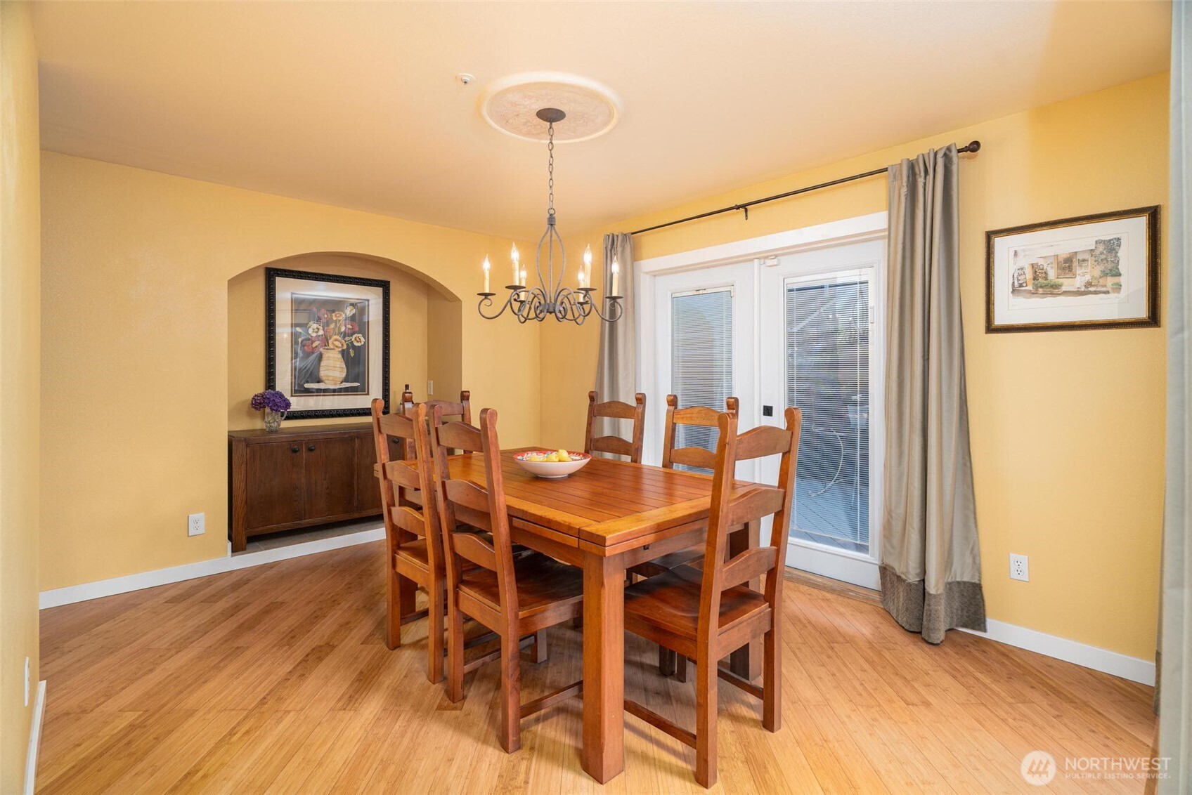 314 80th Place Property Photo 10