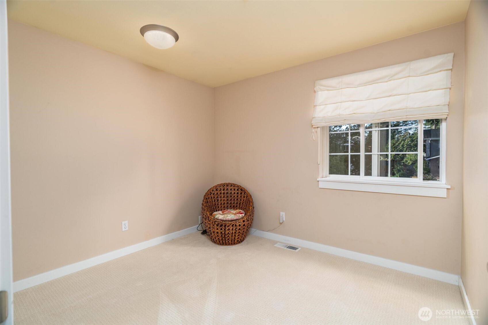 314 80th Place Property Photo 16