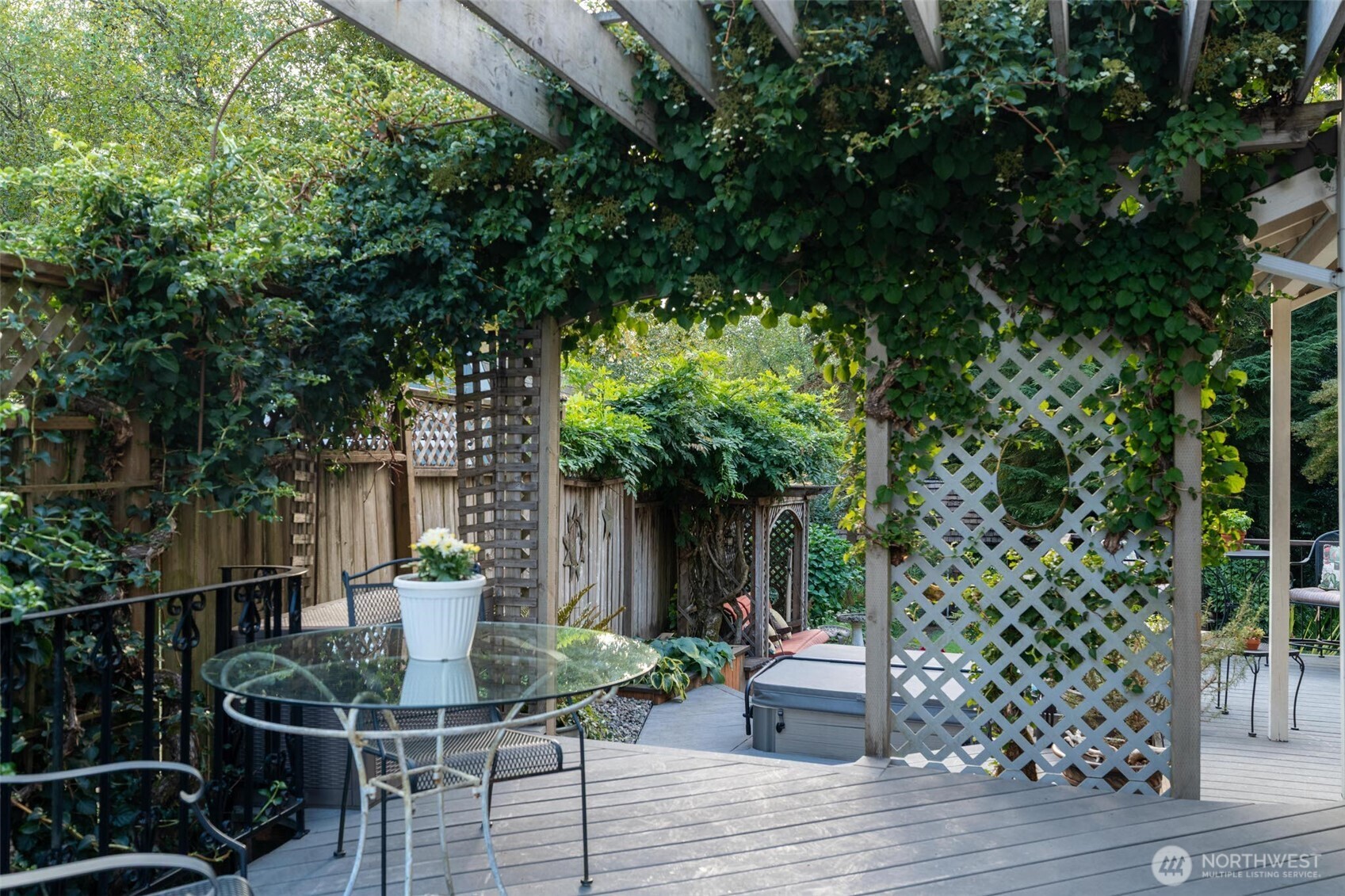 314 80th Place Property Photo 18