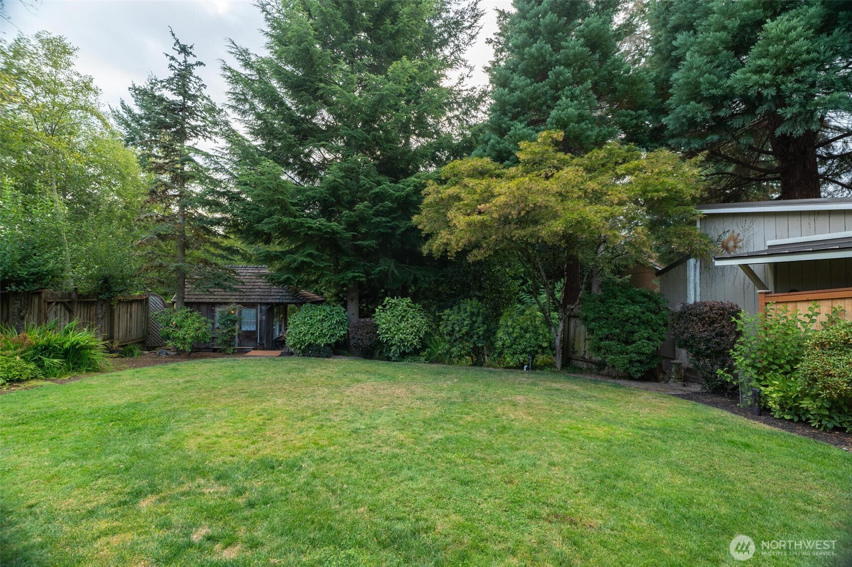 314 80th Place Property Photo 20
