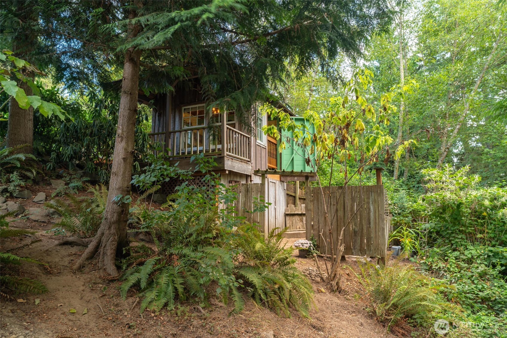 314 80th Place Property Photo 26