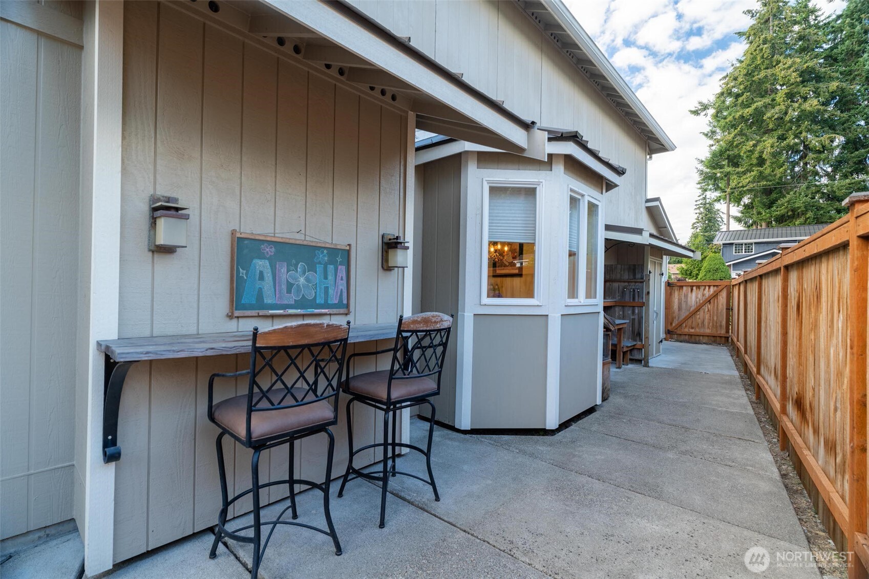 314 80th Place Property Photo 38