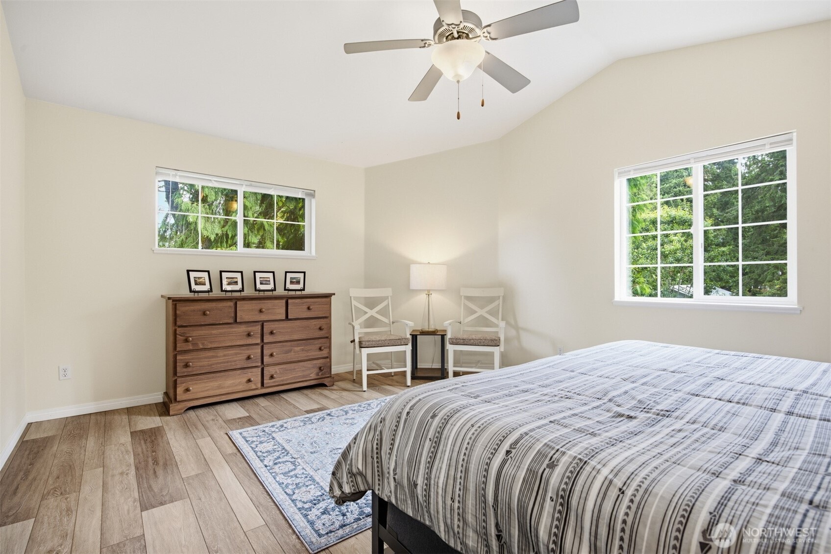 10 Topside Court Property Photo 13