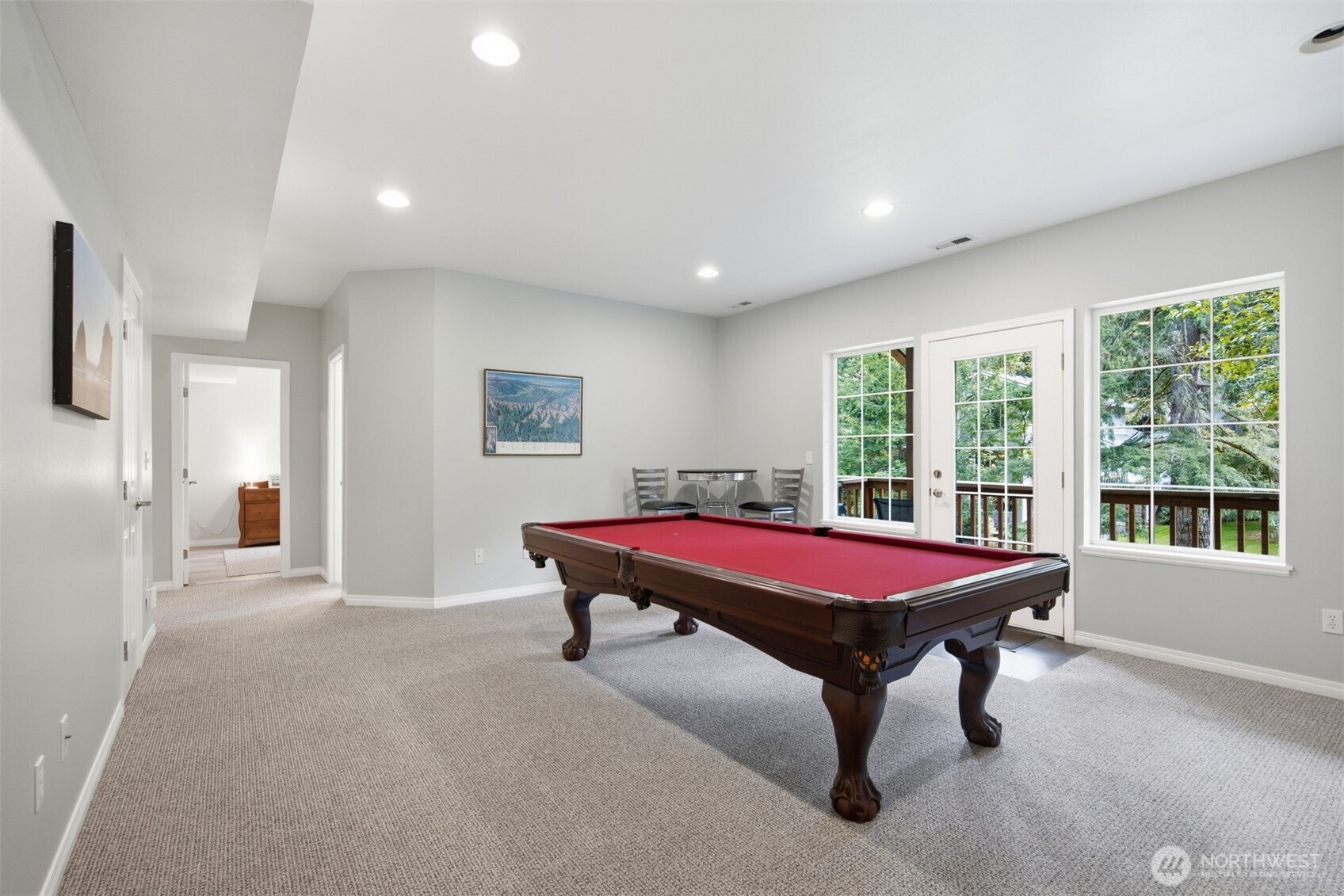 10 Topside Court Property Photo 22