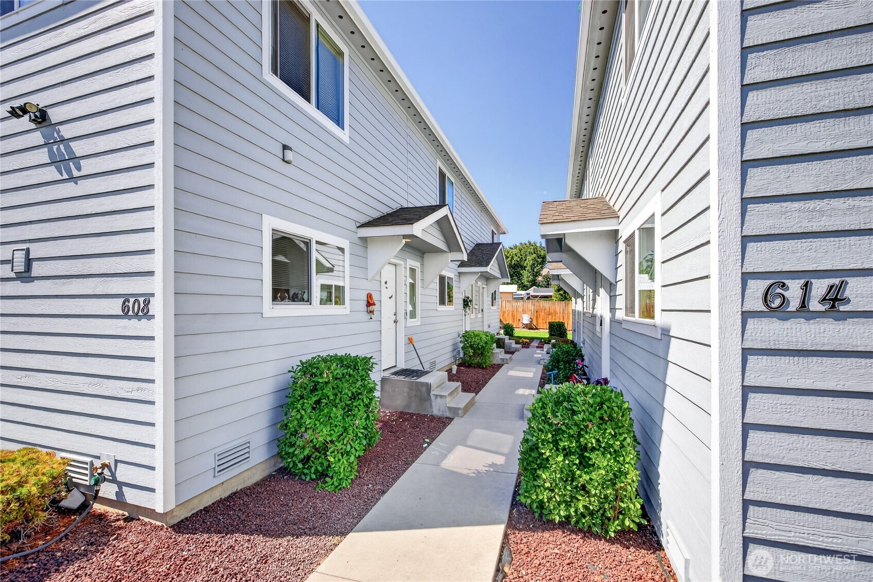 614 Sunset Avenue 1 Property Photo 3
