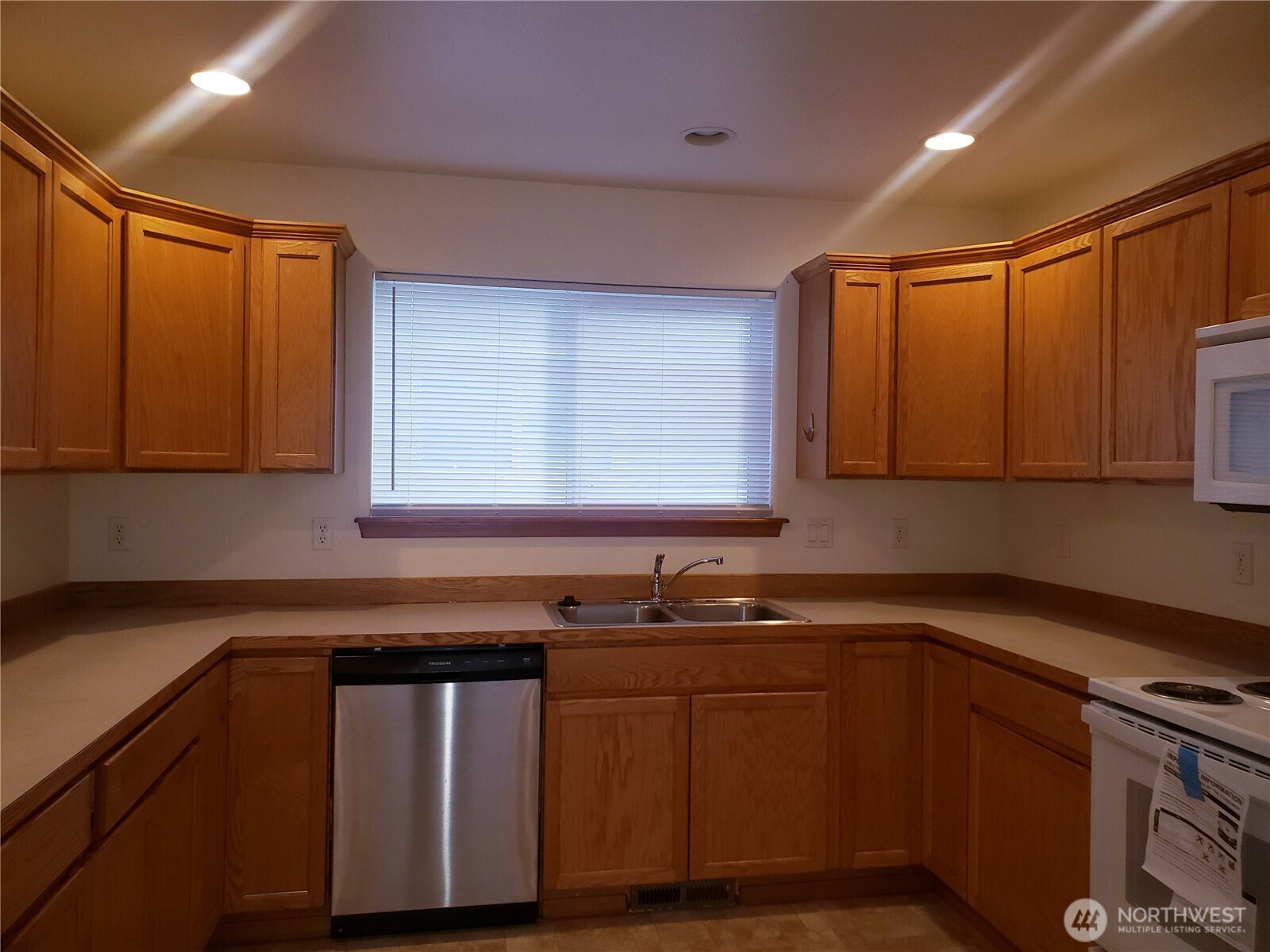 614 Sunset Avenue 1 Property Photo 14