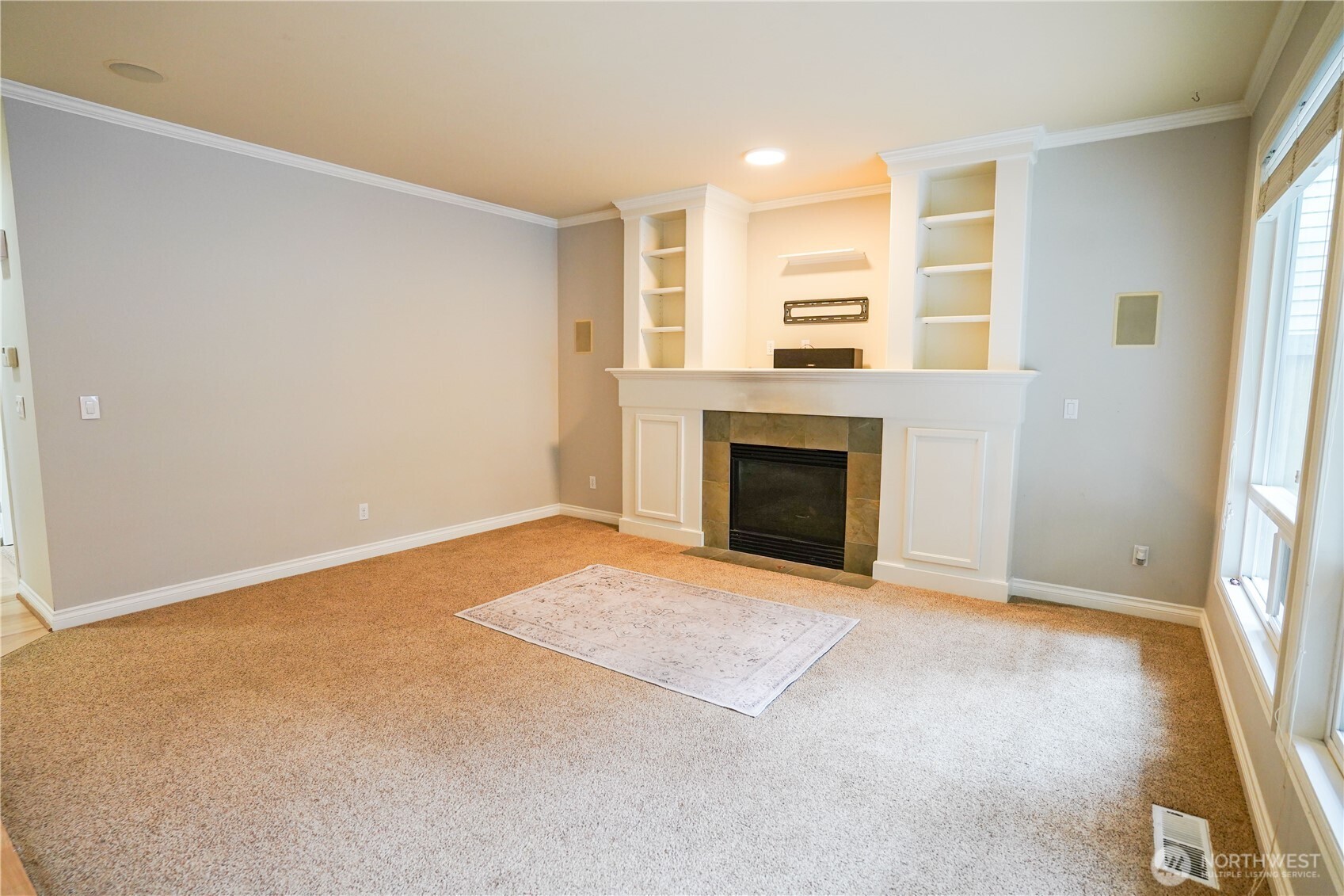 1004 274th Place Property Photo 11