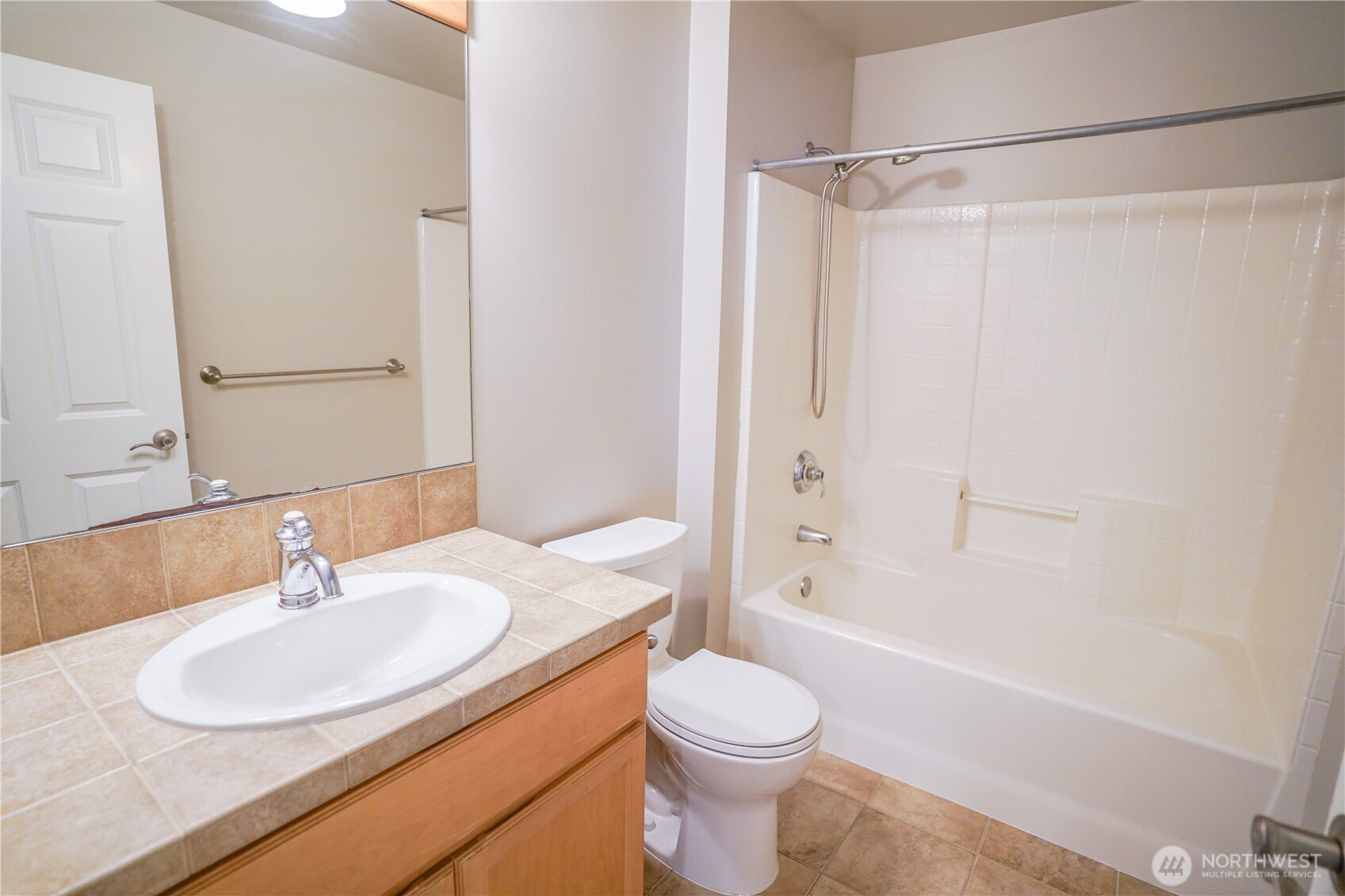 1004 274th Place Property Photo 16