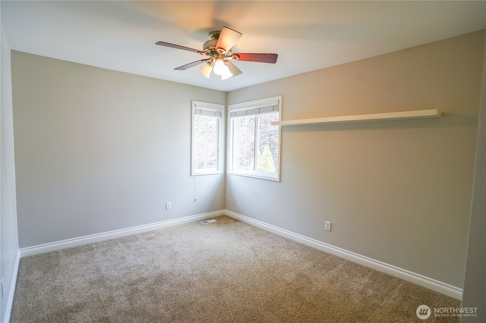 1004 274th Place Property Photo 18