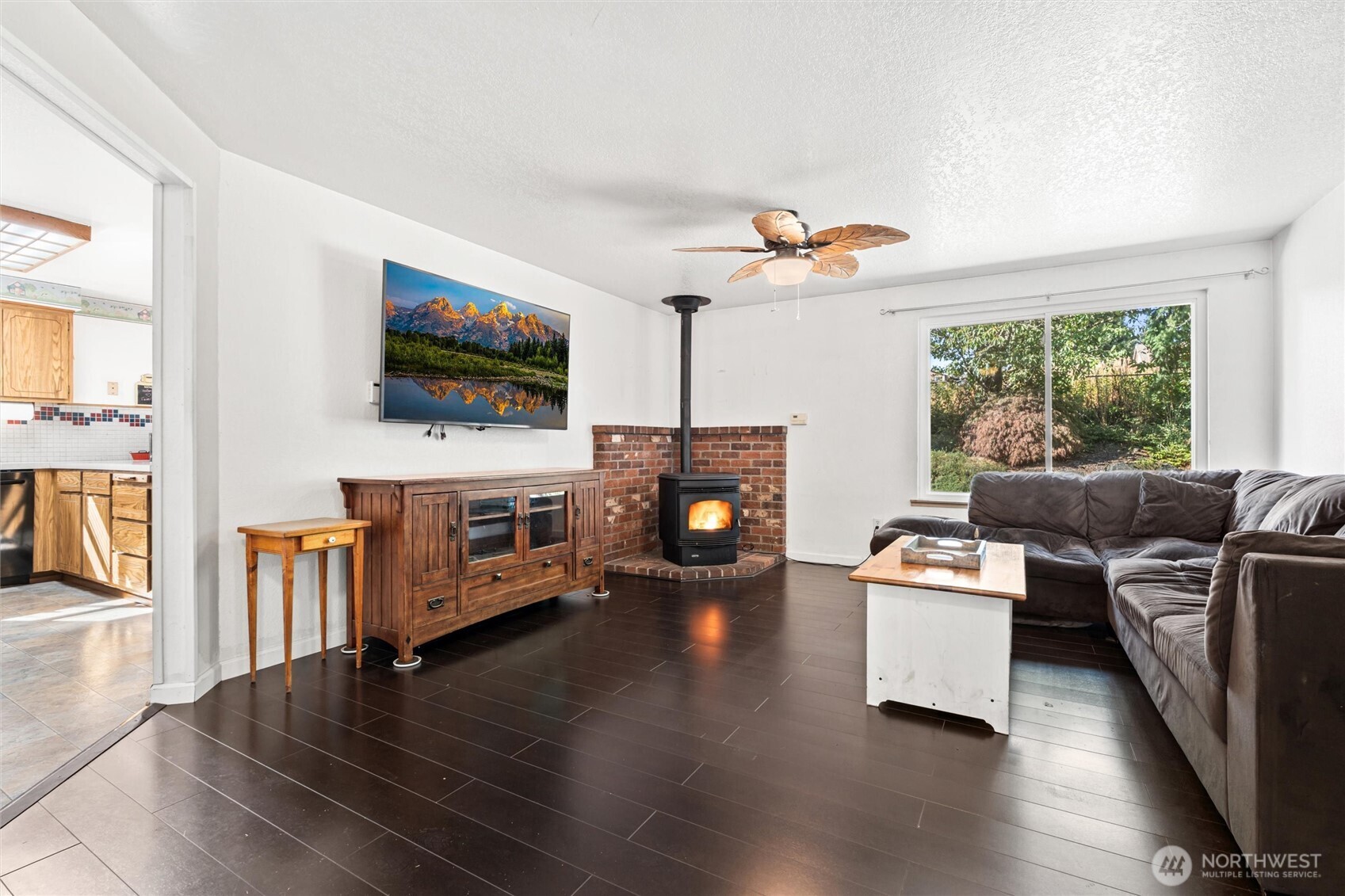 12330 46th Drive Property Photo 4