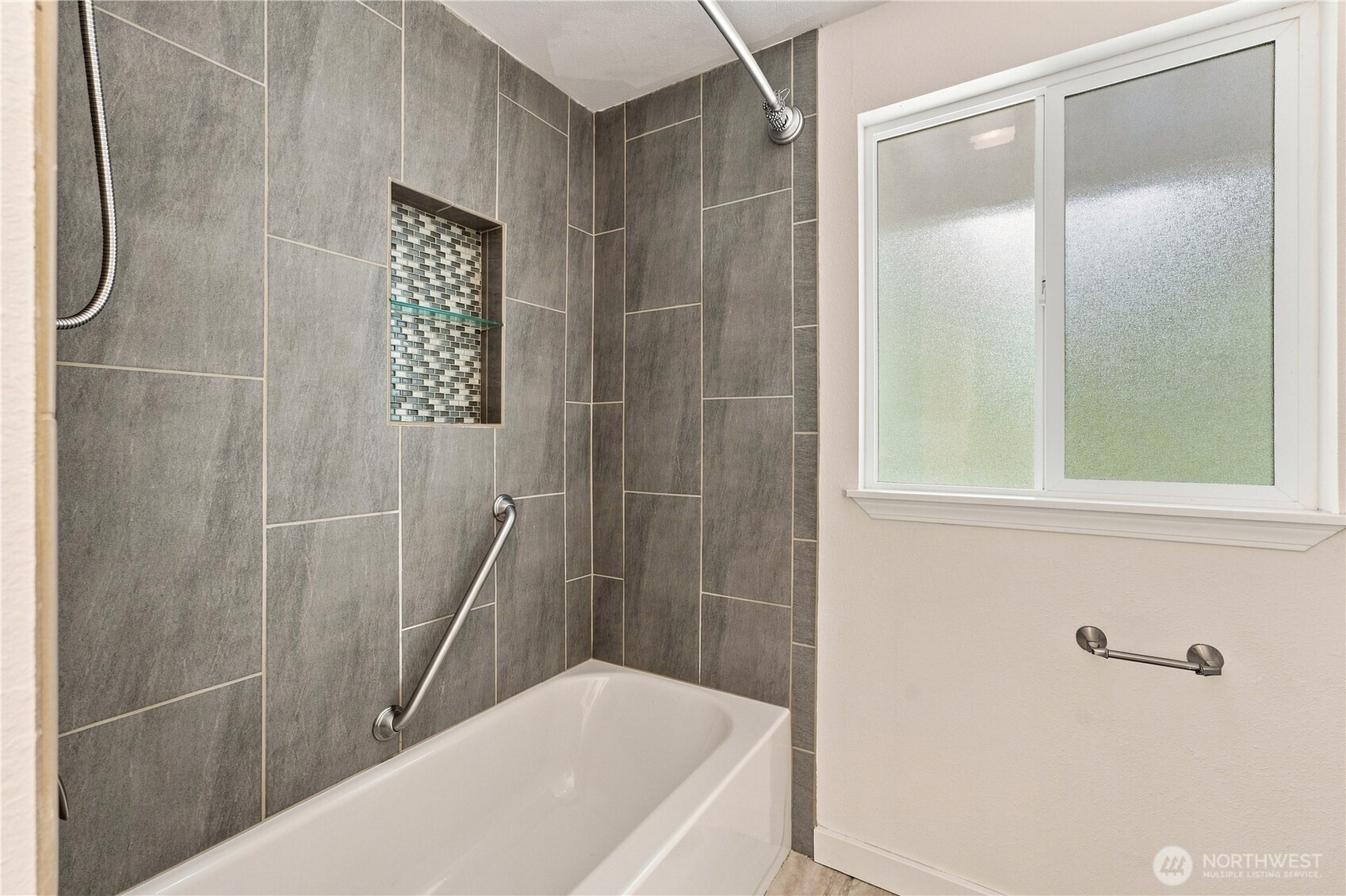 318 228th Street Property Photo 24