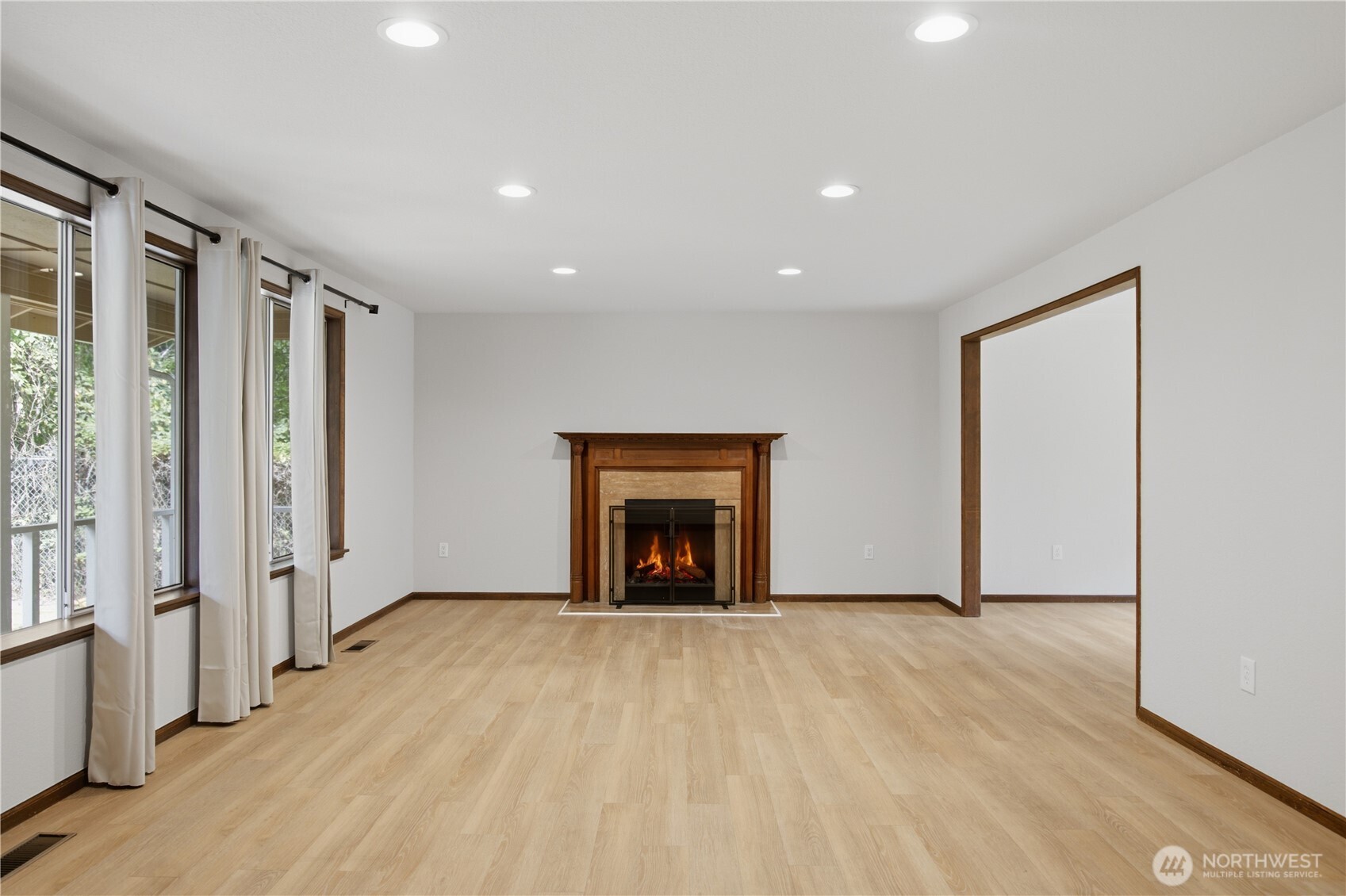 13116 233rd Avenue Property Photo 7