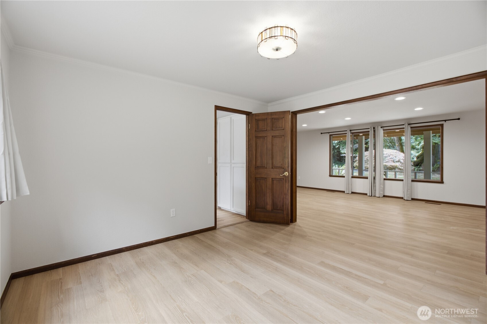 13116 233rd Avenue Property Photo 8