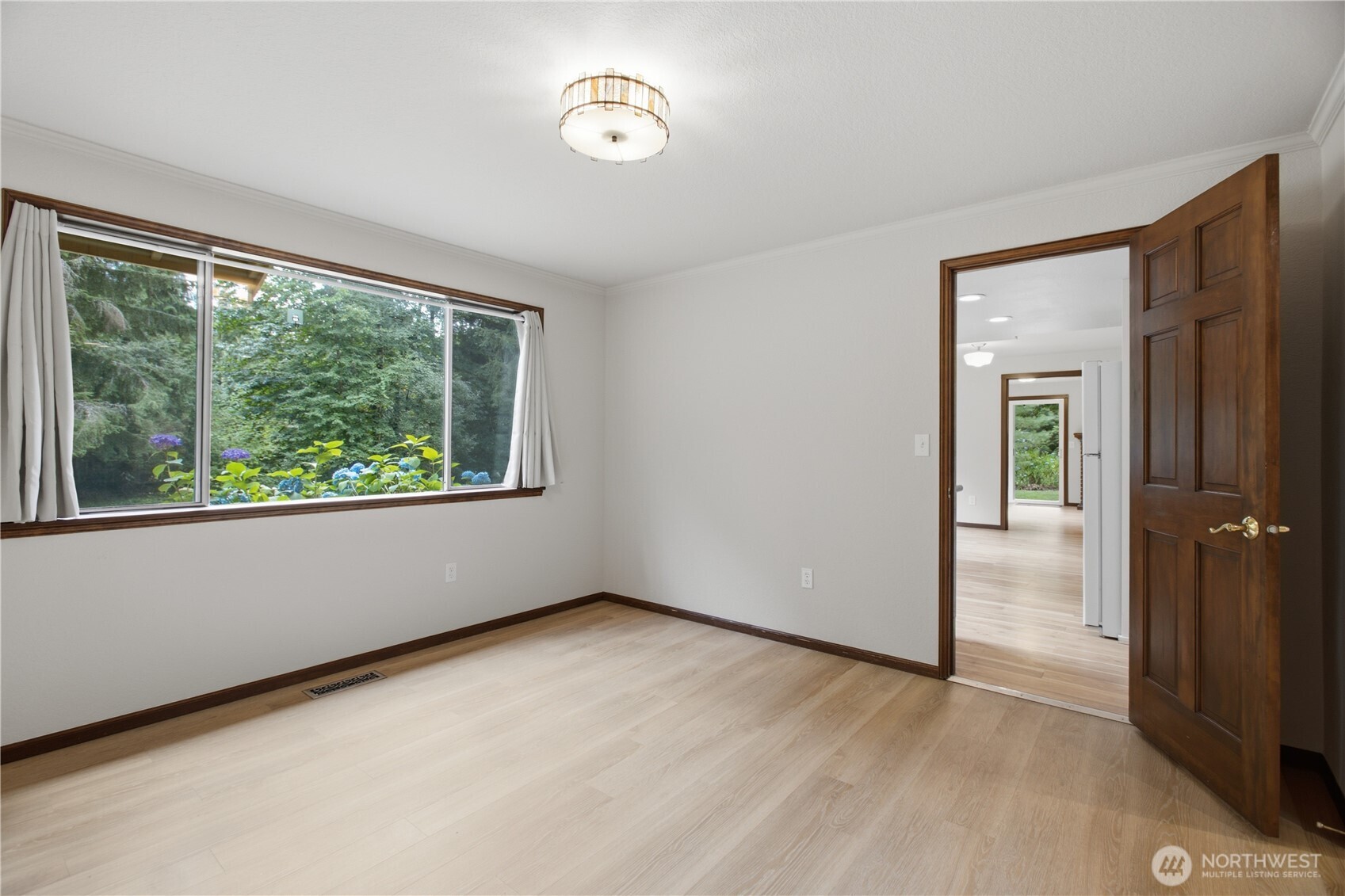13116 233rd Avenue Property Photo 9