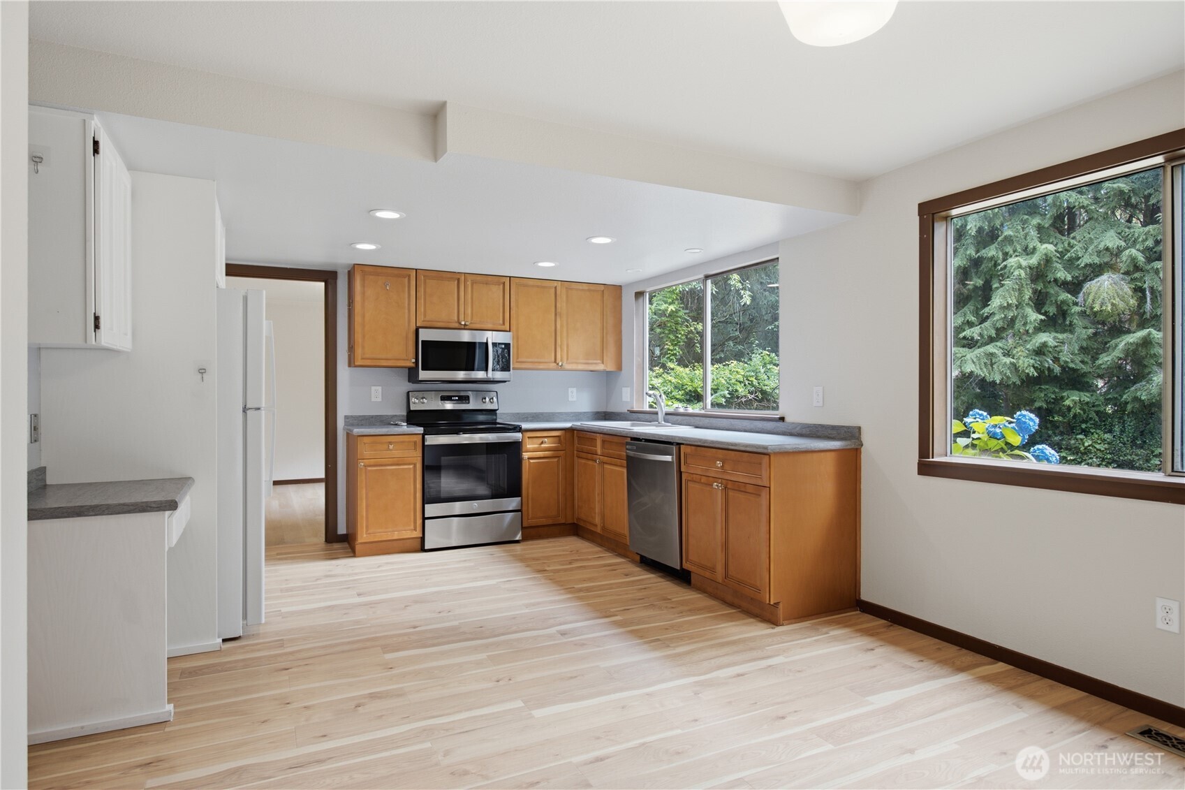 13116 233rd Avenue Property Photo 12