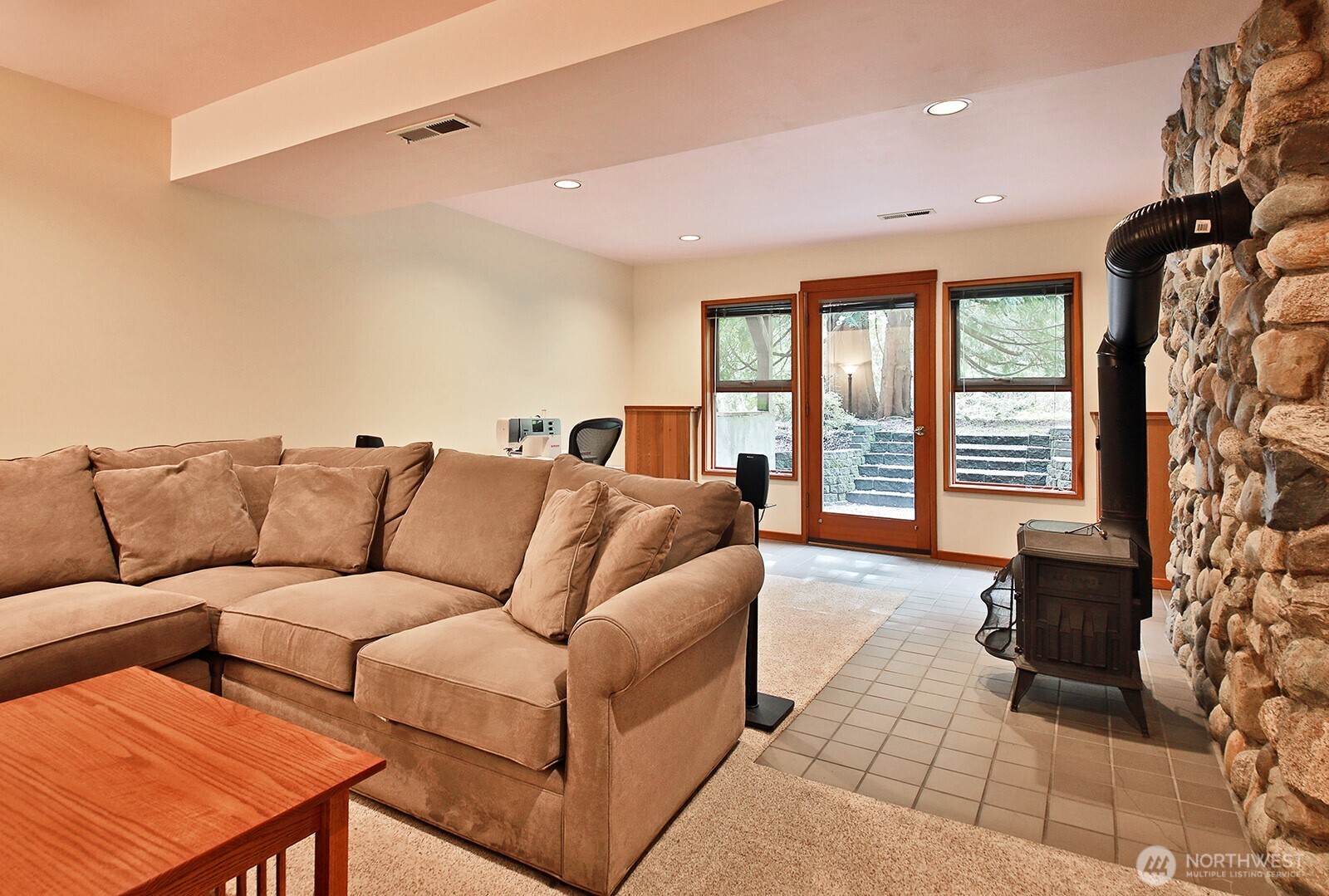 2699 Salal Lane Property Photo 23