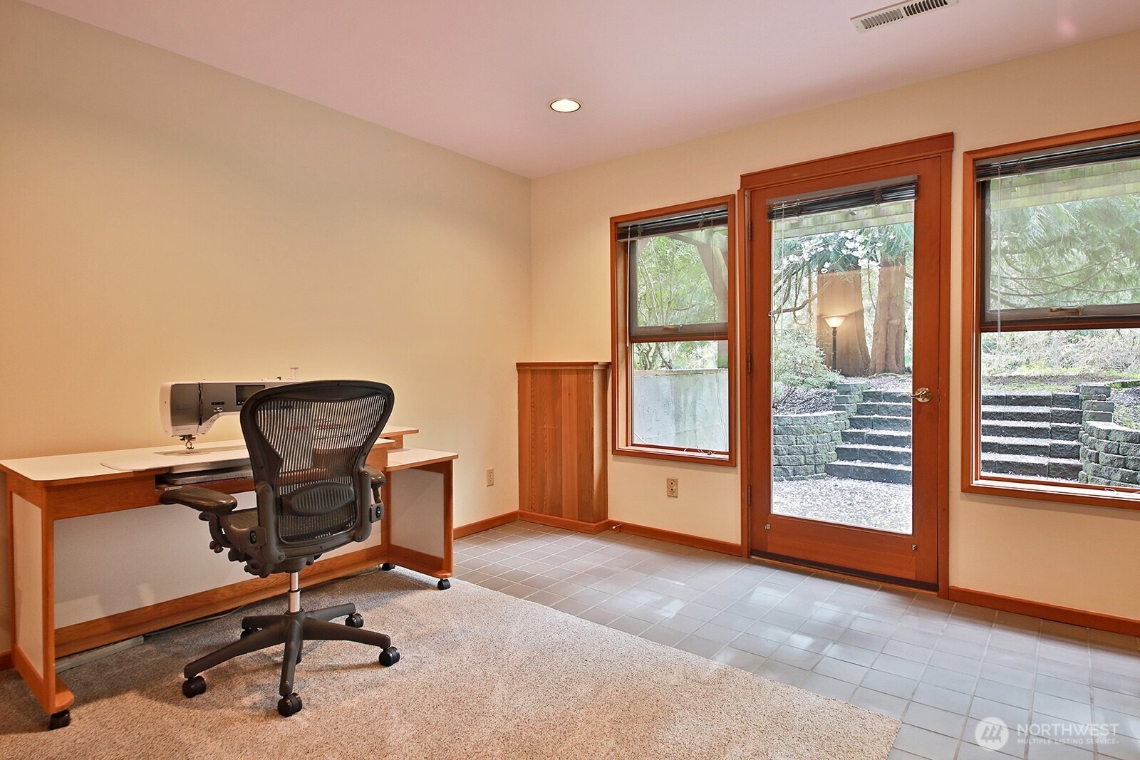 2699 Salal Lane Property Photo 24